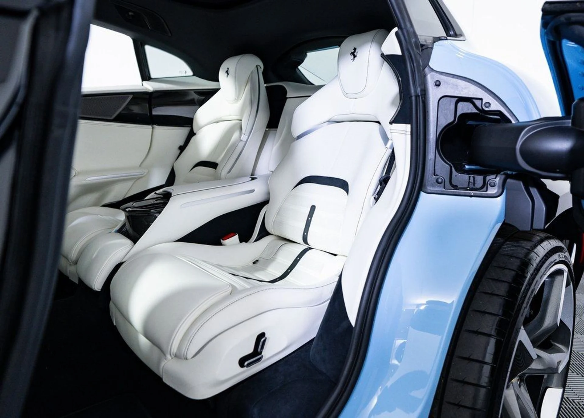 mph020_2863768483_e5ffdd041c1e25b777c7bab19f675cd0_3033eee589