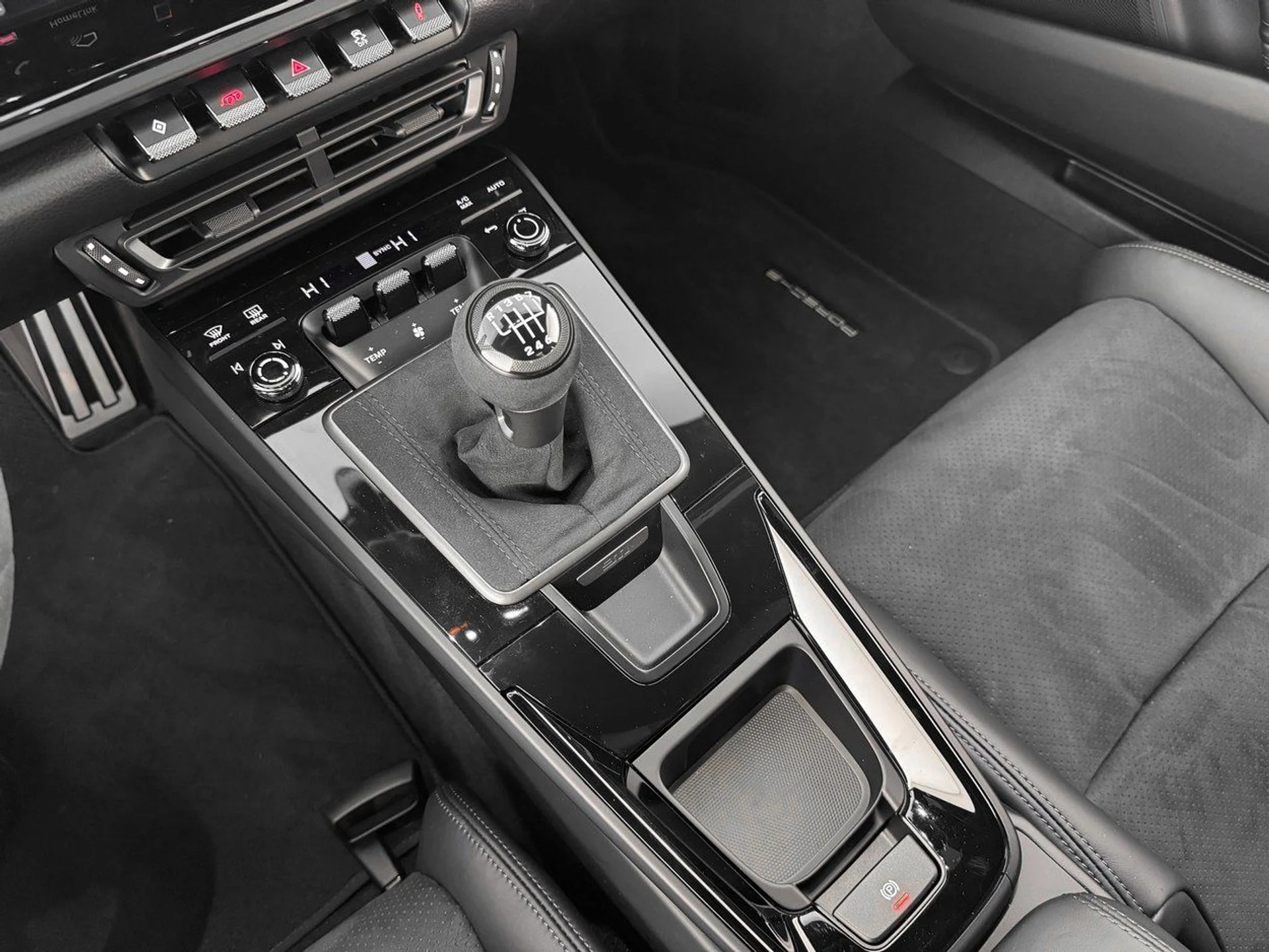 mph020_287590800_88224ea42eee8917bc24ece2f2a90851x_24a08ec8fd