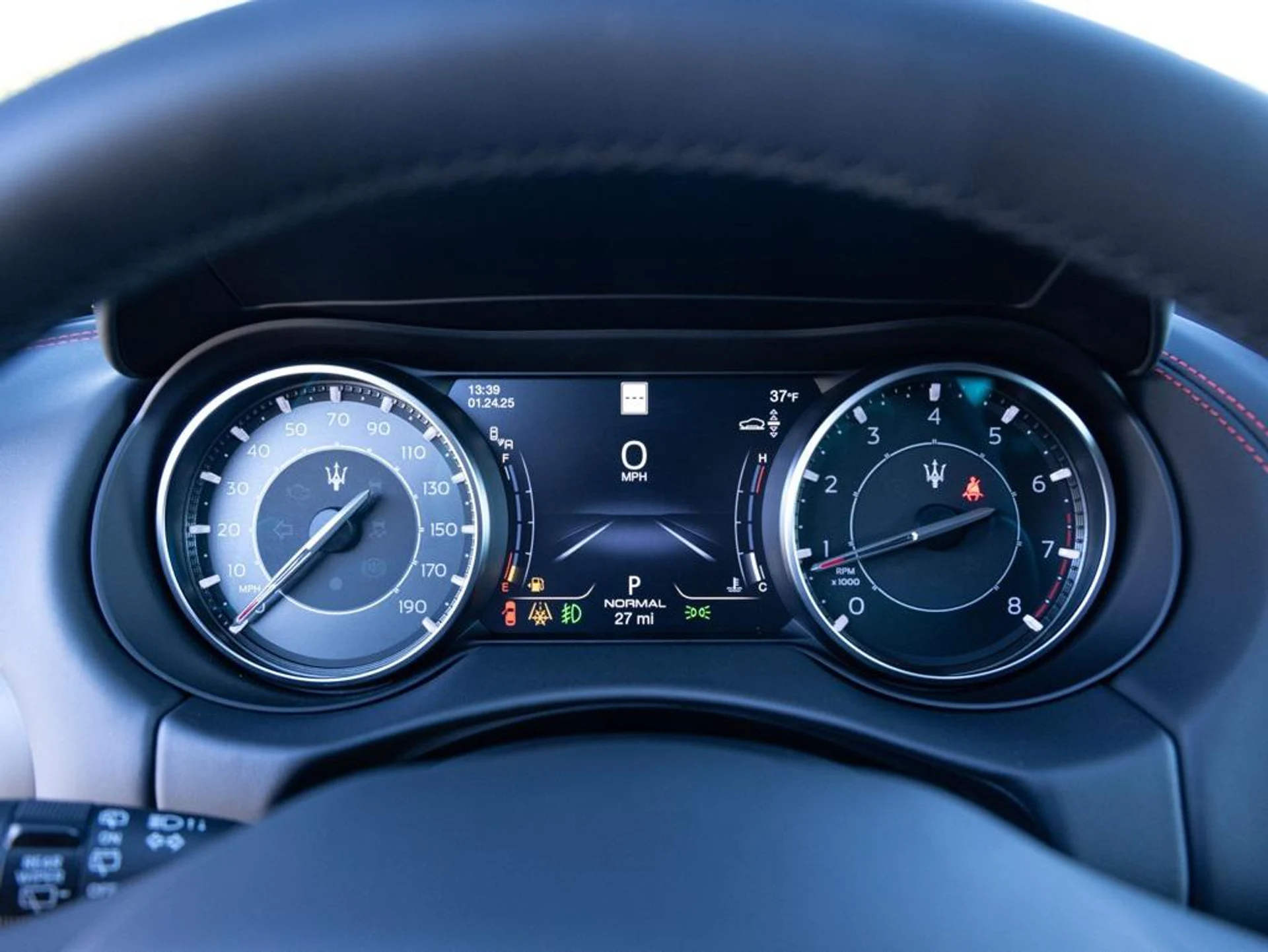 mph020_2881251631_481733642_693e4b72892601e31d6bba38_f4bb5a7f4e