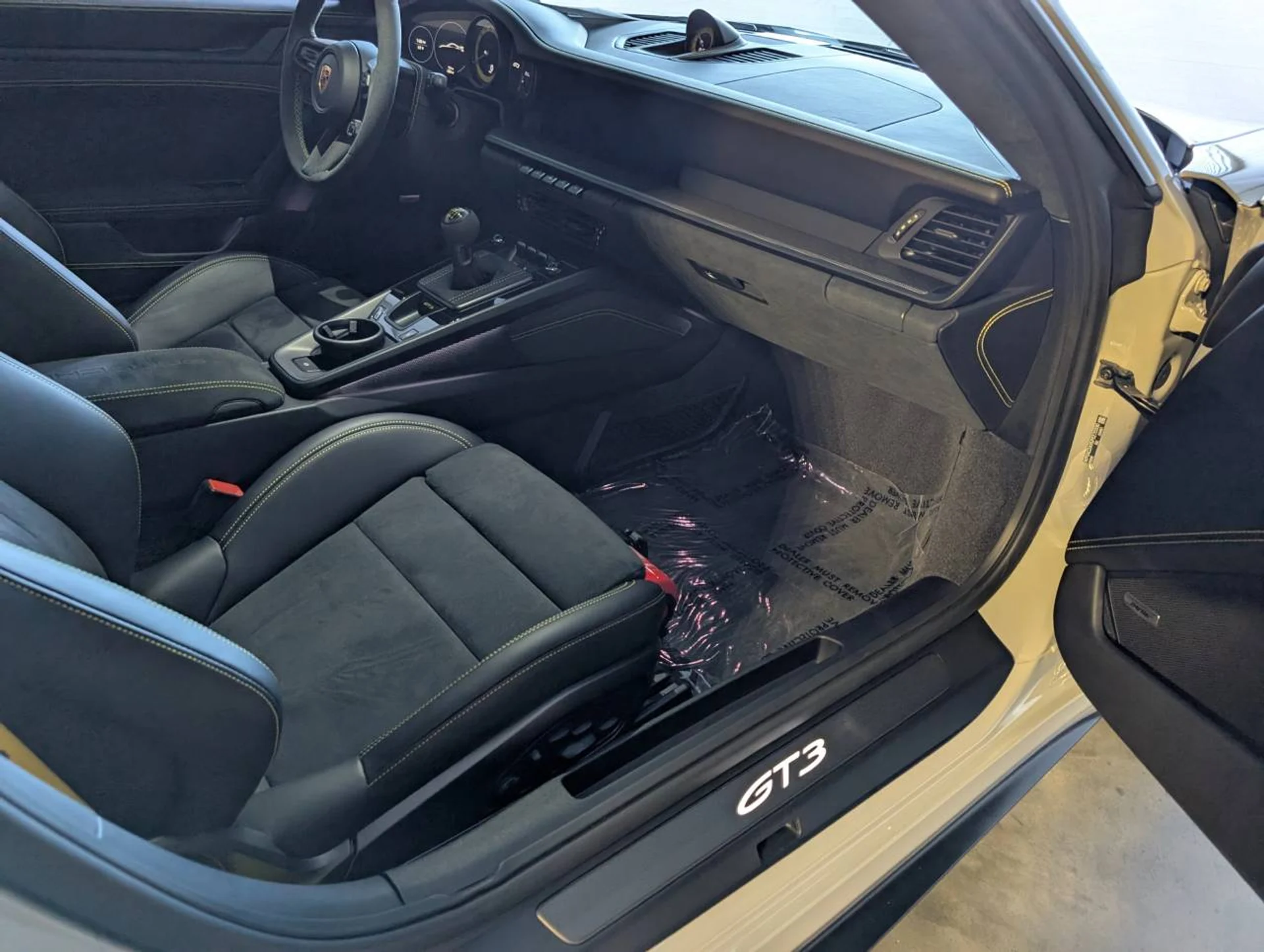 mph020_2883785278_efb63faf22fe9a328e22a3e88b03b71dx_d492e10efe