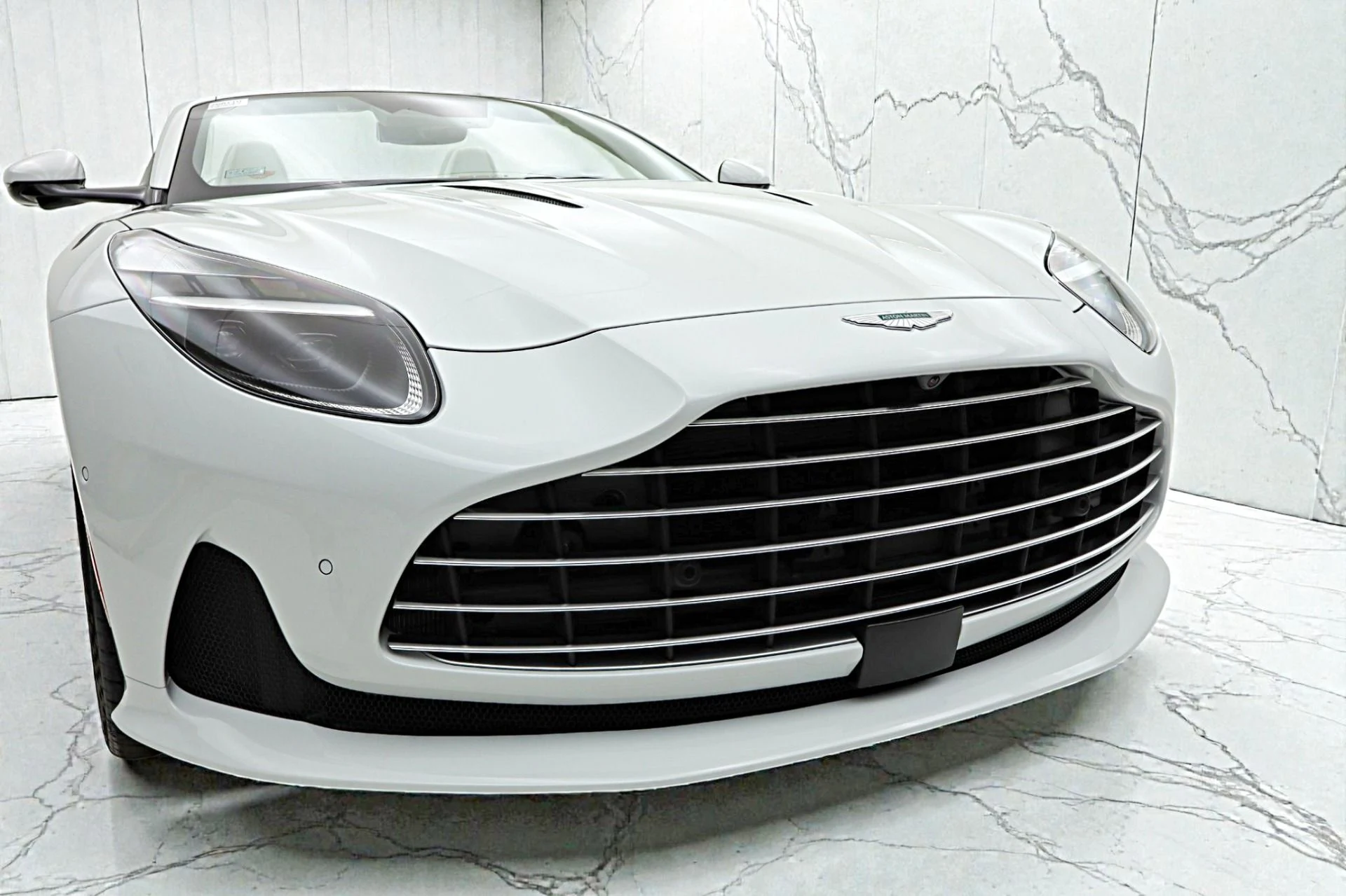 mph020_2883795500_New_2026_Aston_Martin_DB_12_Volante_7b3f6d1f81