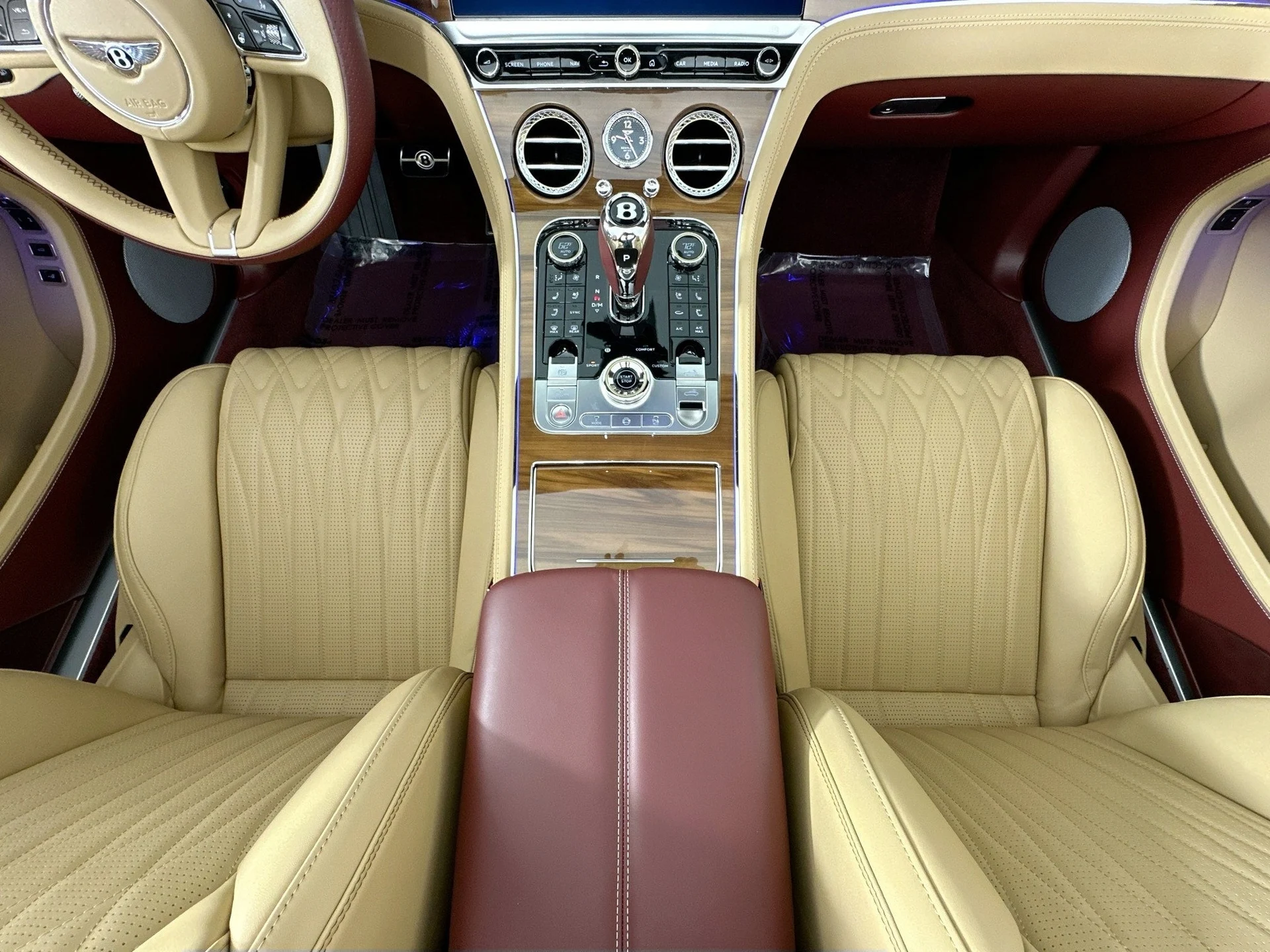 mph020_2886697076_21_bdfdee2bb9