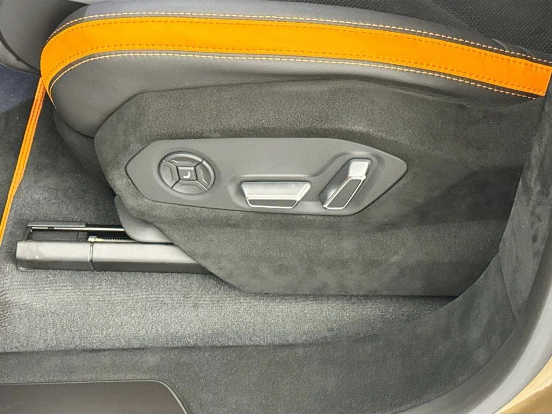 mph020_2892450399_ea331dfdca35abe323b75ee4486cc4fd_266d048439