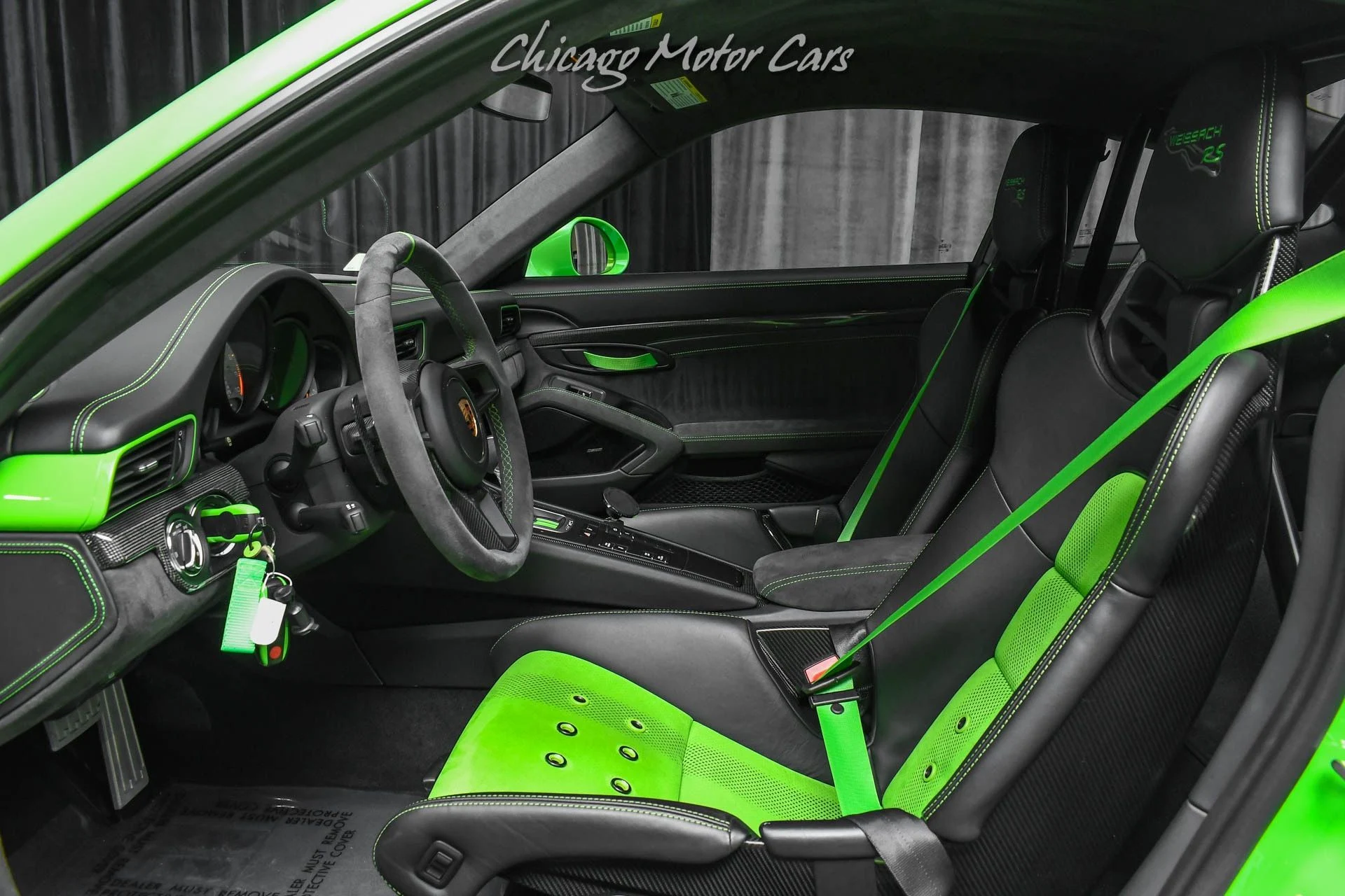 mph020_2895153589_13240_p21_l_b5e8924a9a