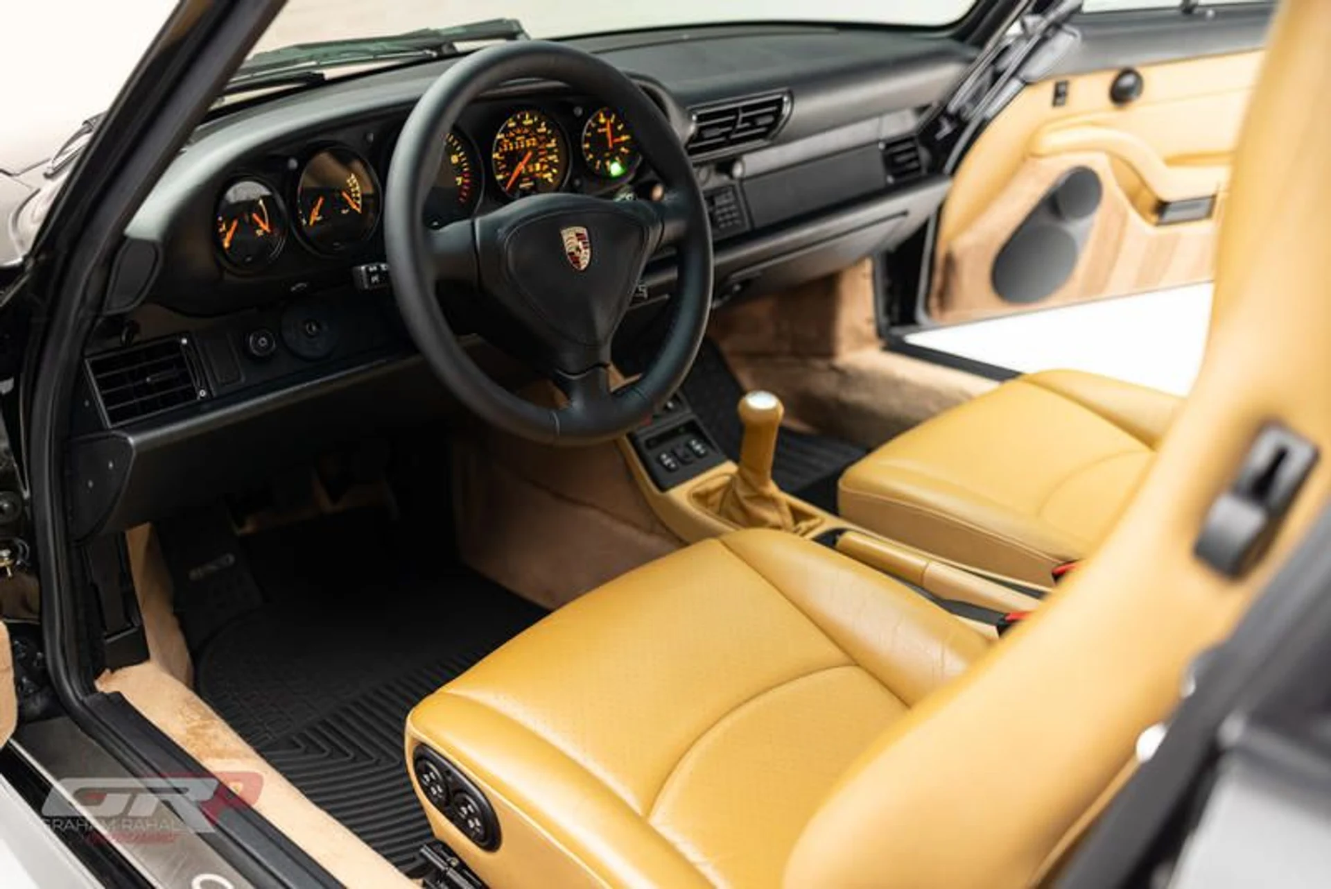 mph020_2900922586_19_A6751_C_06_DD_4491_B4_A4_0_AAC_240_DECFA_913b5fb21d