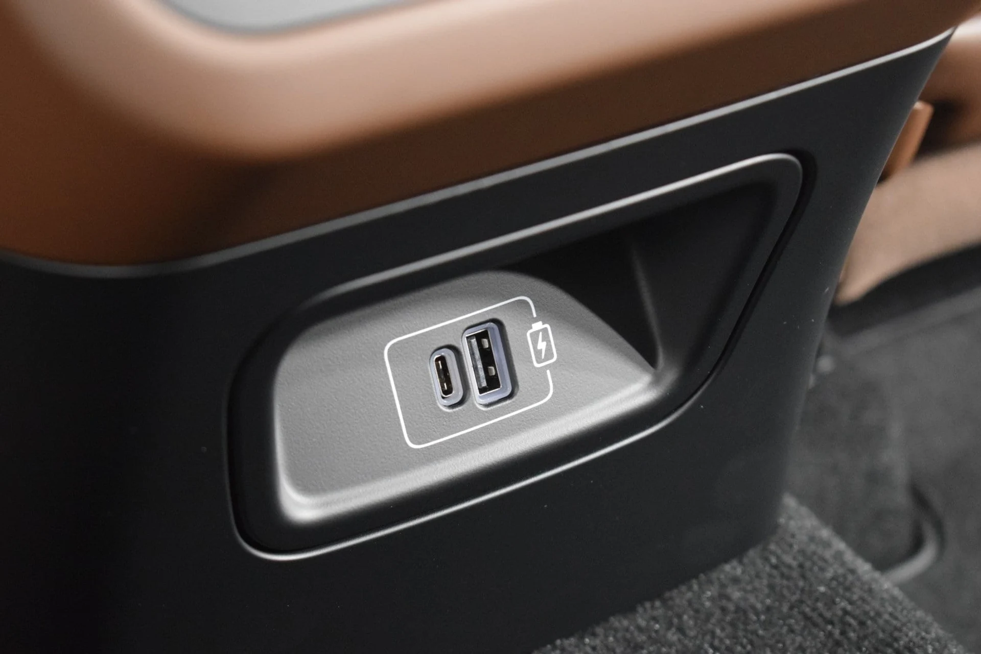 mph020_2905659338_f82a1a7a239d57e67903d18c23bba361x_646f643c2e