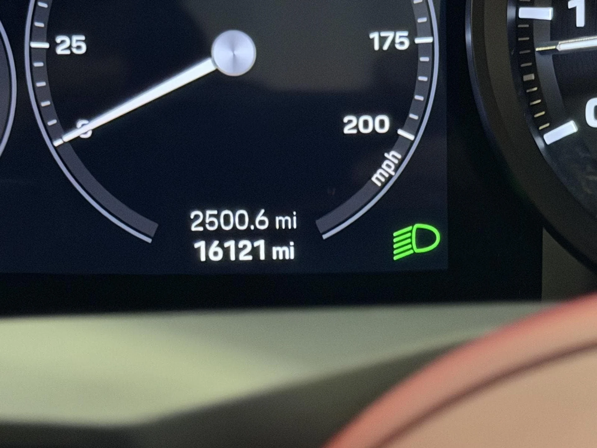 mph020_2906986892_c5b686396c4f703cd2612a538d6da0e9x_79fe16c2ff