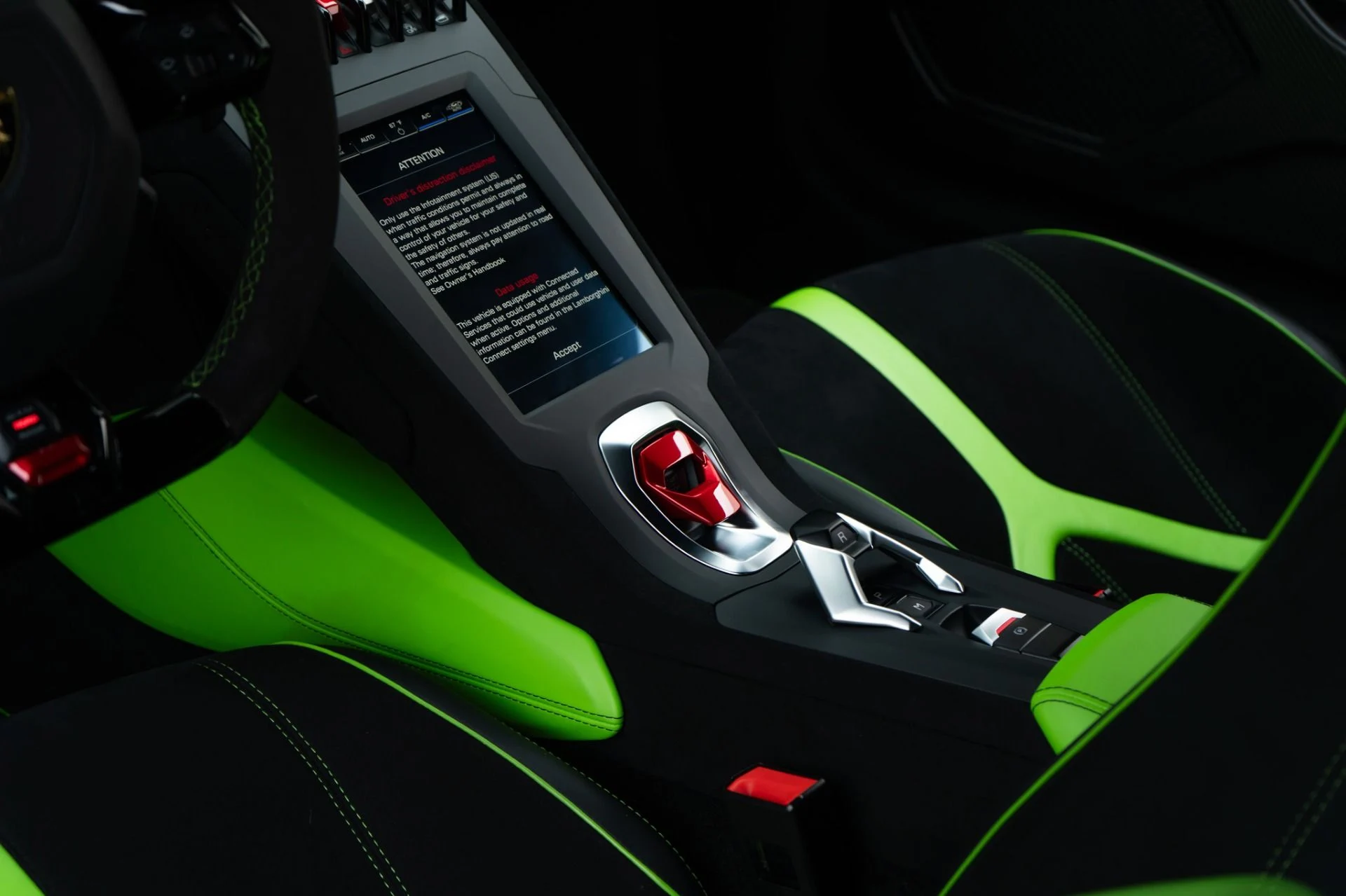 mph020_2907231516_Used_2021_Lamborghini_Huracan_STO_1791840697_172b30136b