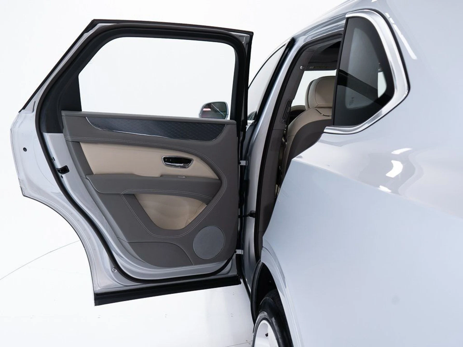 mph020_2913624303_fcc27ee061ef9a341b83def47e603c4e_6e0da95846