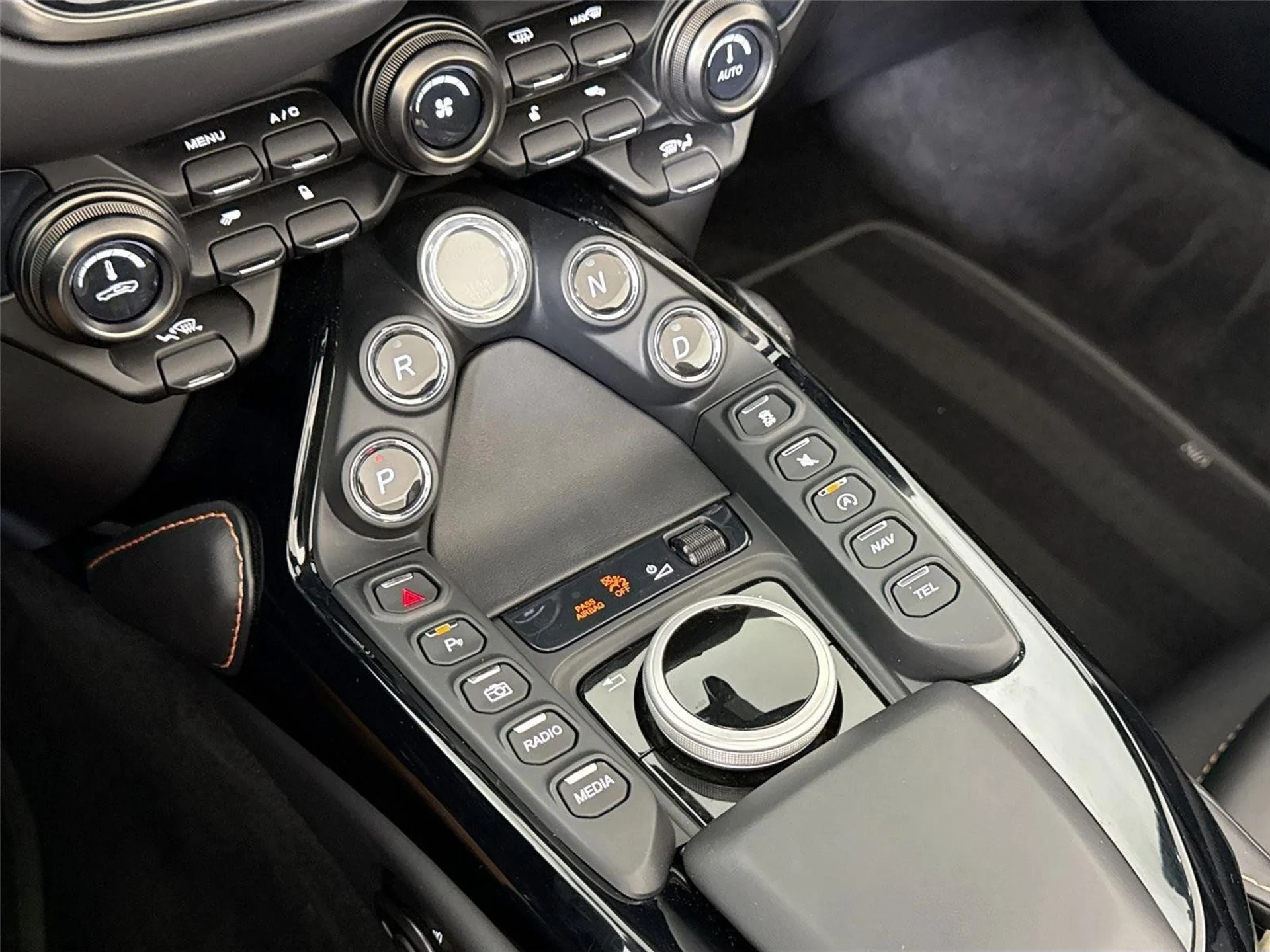 mph020_291363204_652e31fd0f5705f342ec434e45d3218a_8c4829ad28