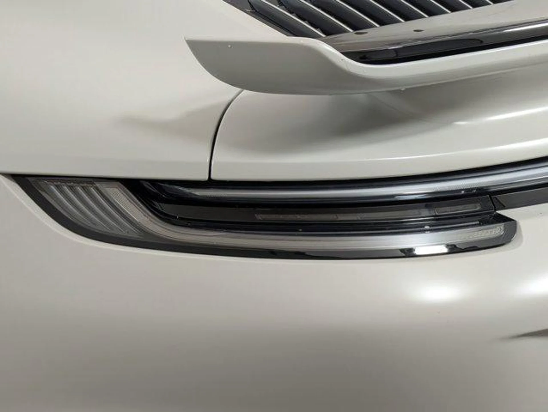 mph020_2914398790_4dr_HZ_Tw_Gr_E0_Ay_P_Kg_Be_HY_0p3_Ey3_I_3d89f2363a