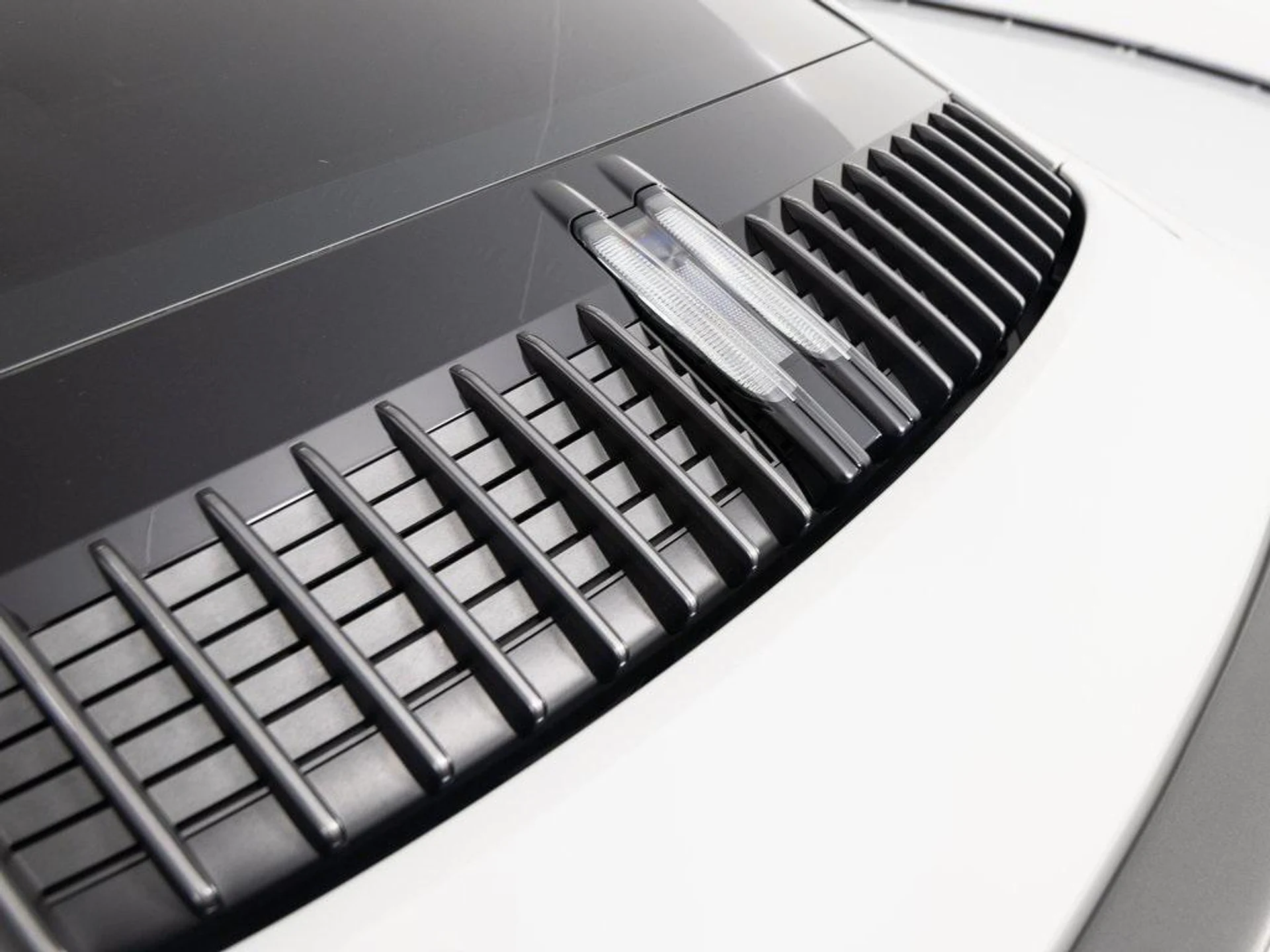 mph020_2915215259_y_y6qz_I1rq_Tq3_I_Vnelf_s_IBE_6u_I_241817d137