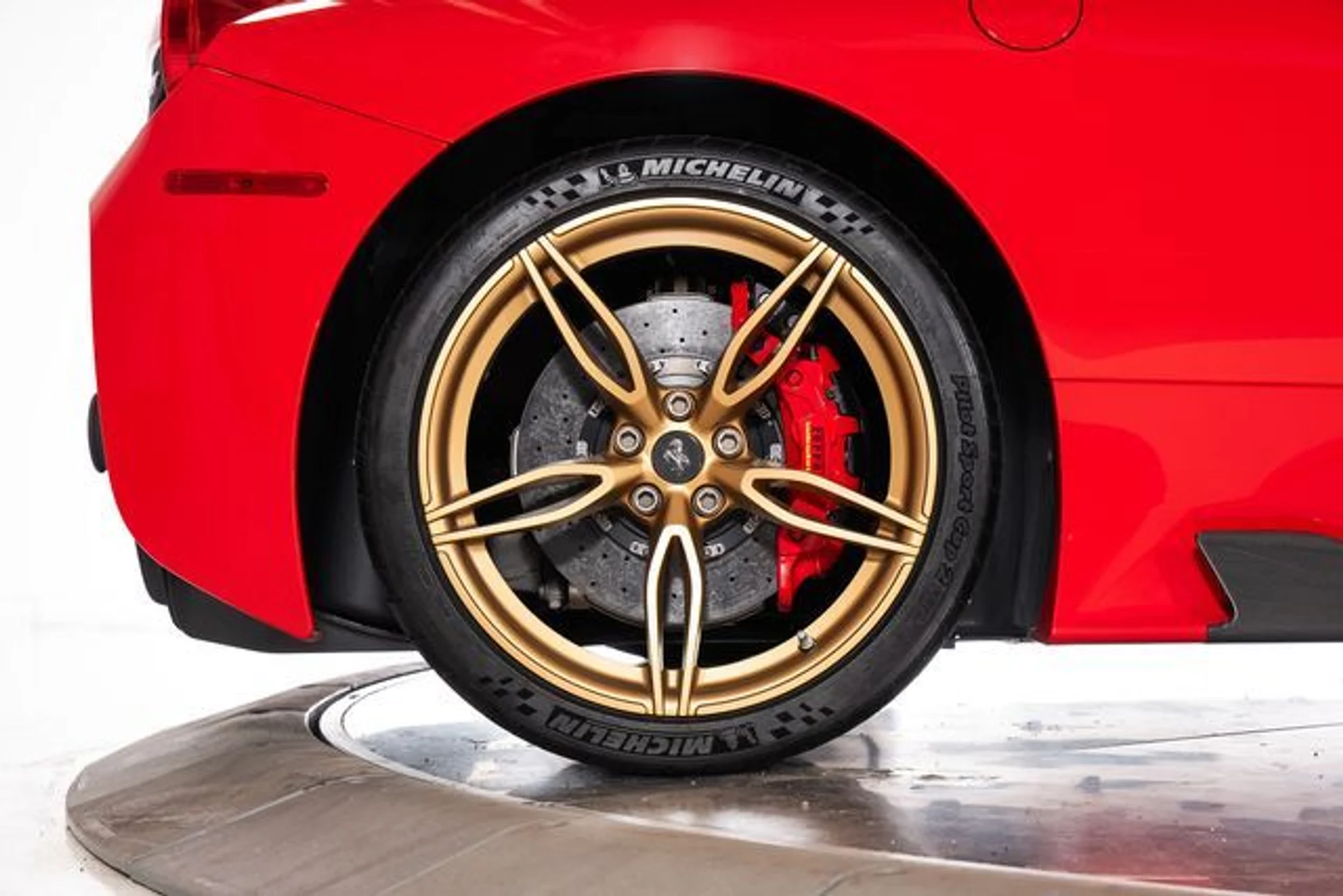 mph020_291761891_8fe324bf1b4f2907f4e3b60569e09bf8x_c911fc2a6d