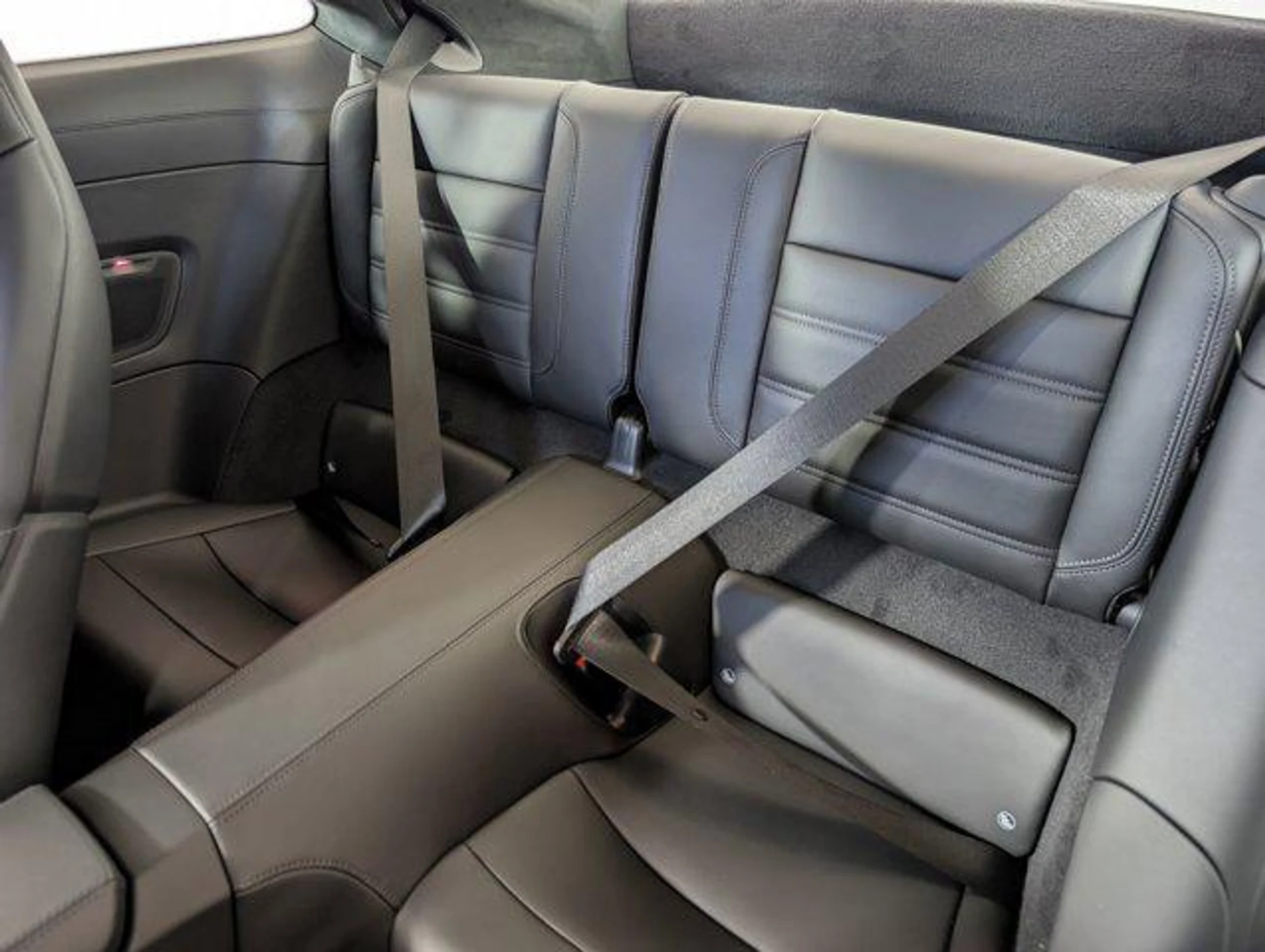 mph020_292409207_Nl_G_Am_Ct4_Zr_S_Eze_Etb3b_Np_ROB_5t0_21f060ea27