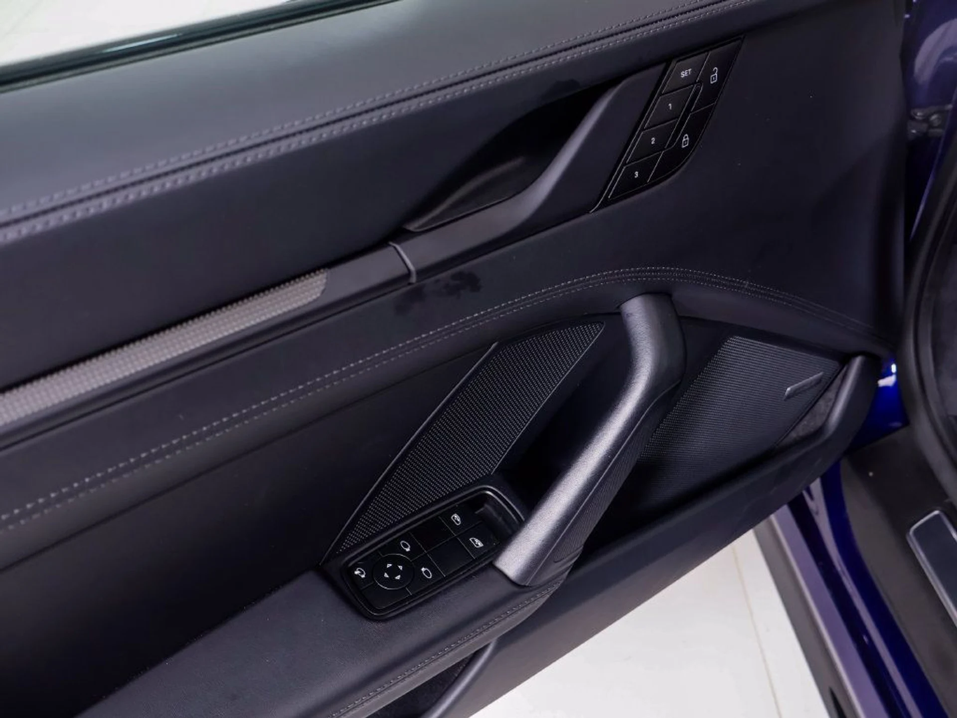 mph020_2926346909_692fa7291bd7c4cb334b90fe6a26ae83x_3259c63fb2