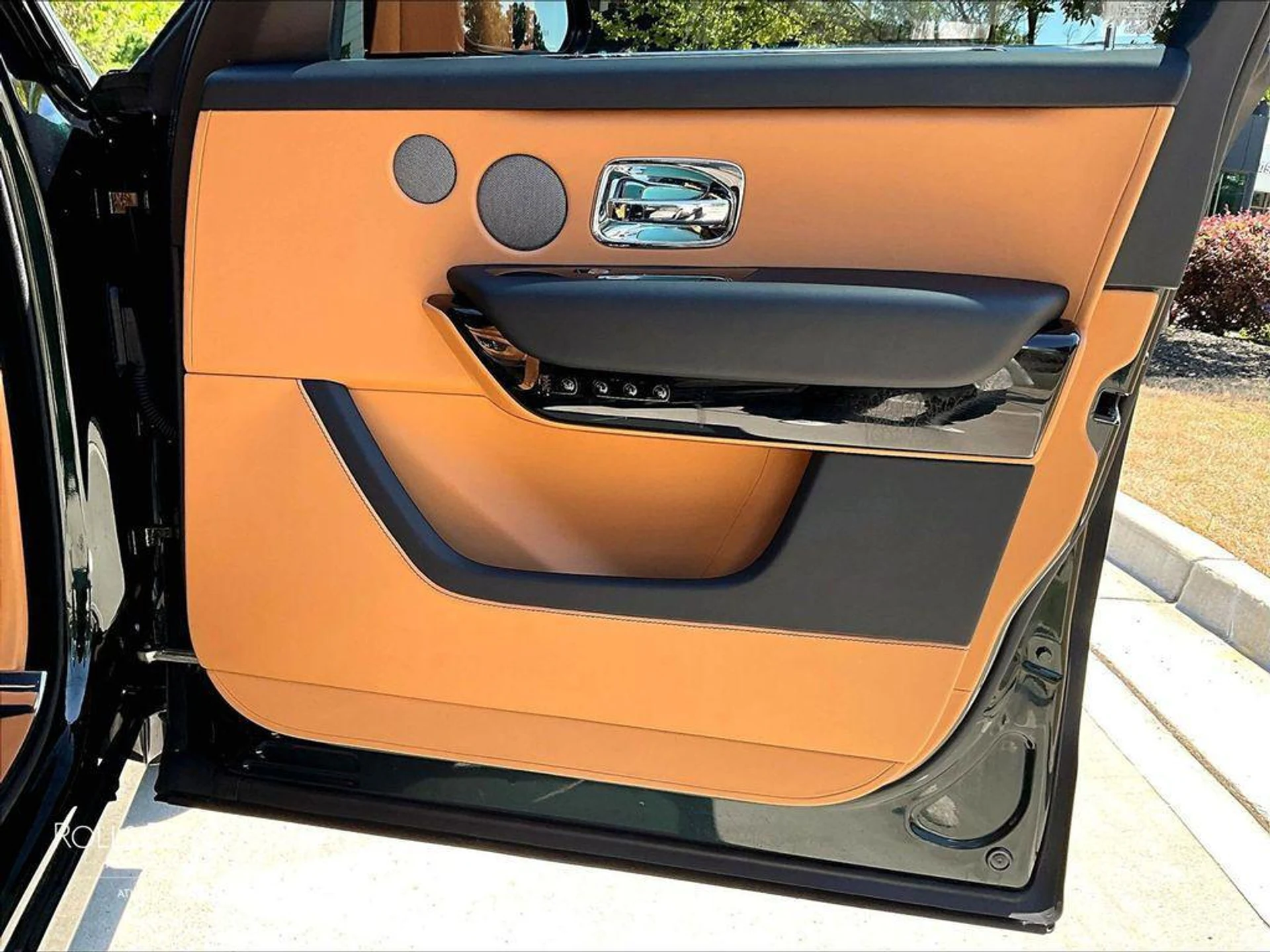 mph020_2928837190_1_CA_5_H7_Y3_Ue_T_Sg_R_S1_E1c_Znxre_Y_8bb2a8481c