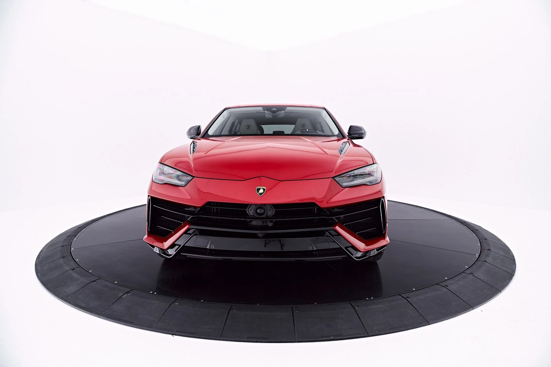 mph020_2929120906_Used_2023_Lamborghini_Urus_S_1781910481_e19733792b