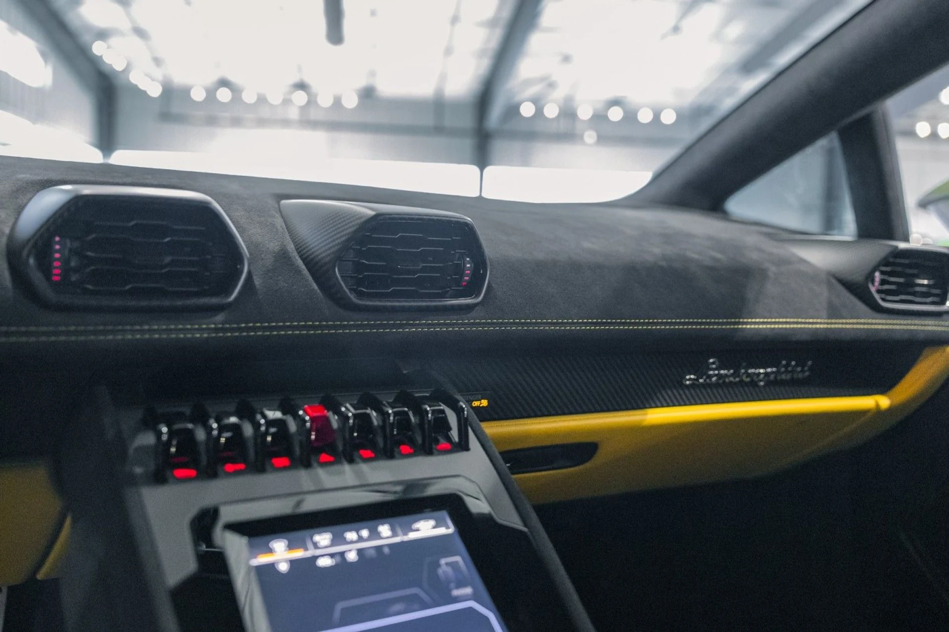 mph020_2931377622_dg_8152b6de10