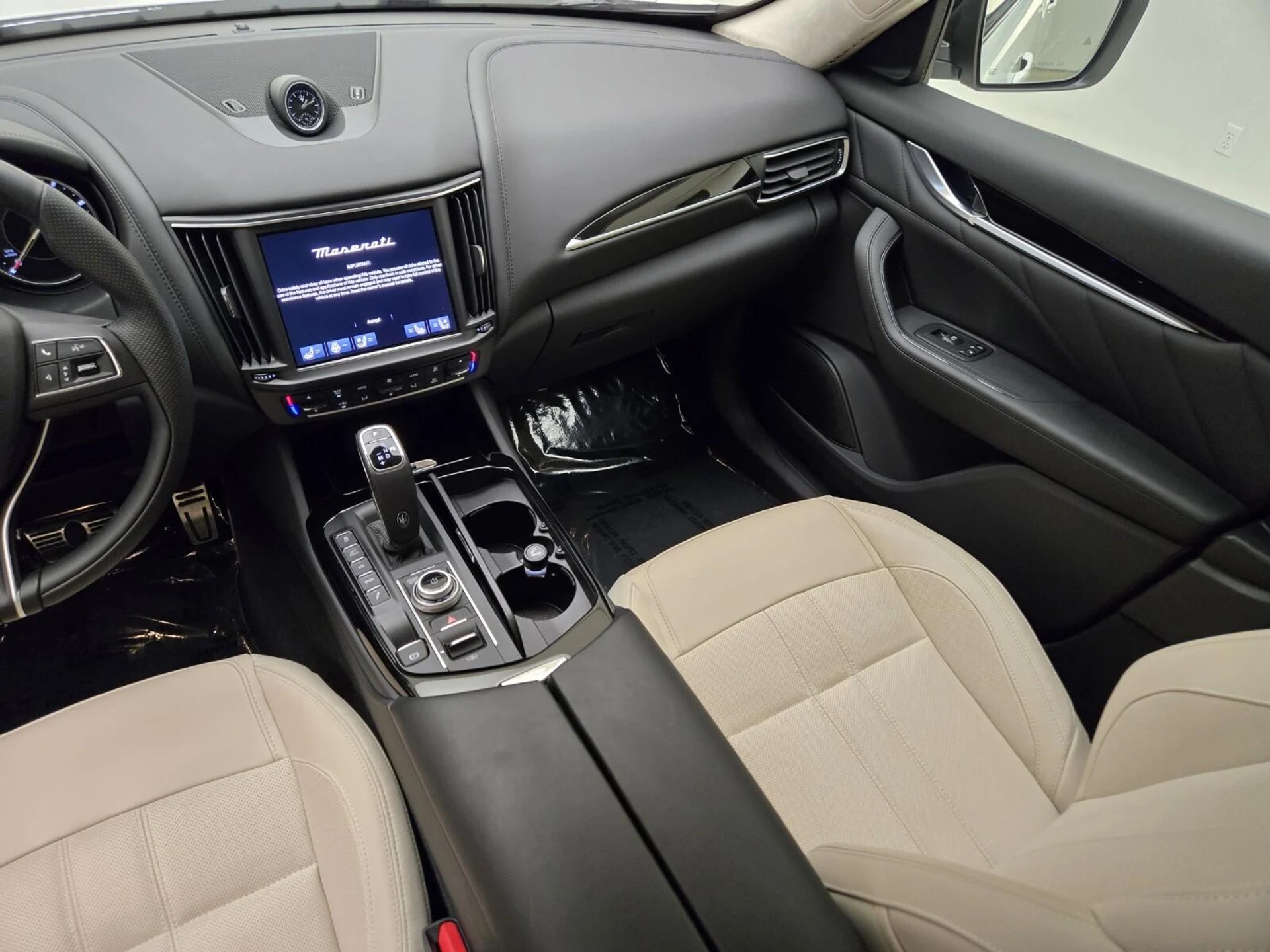 mph020_2931393778_Used_2023_Maserati_Levante_Modena_1791870035_420ee4a07e