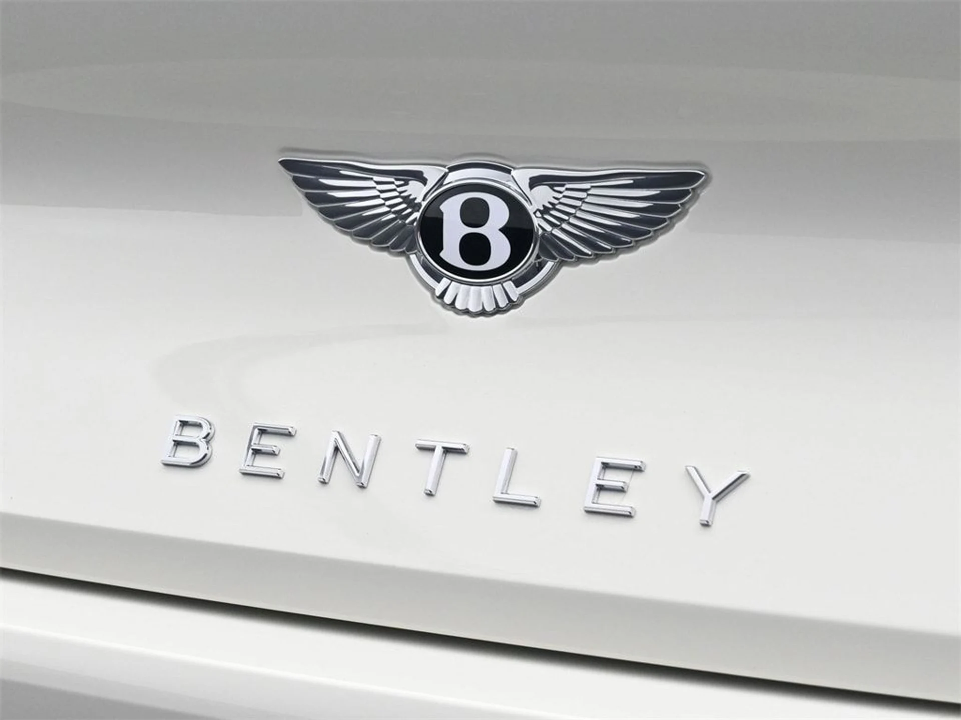 mph020_2936362196_4c90340eb45cad68b844b27455c8a577x_487b57035b