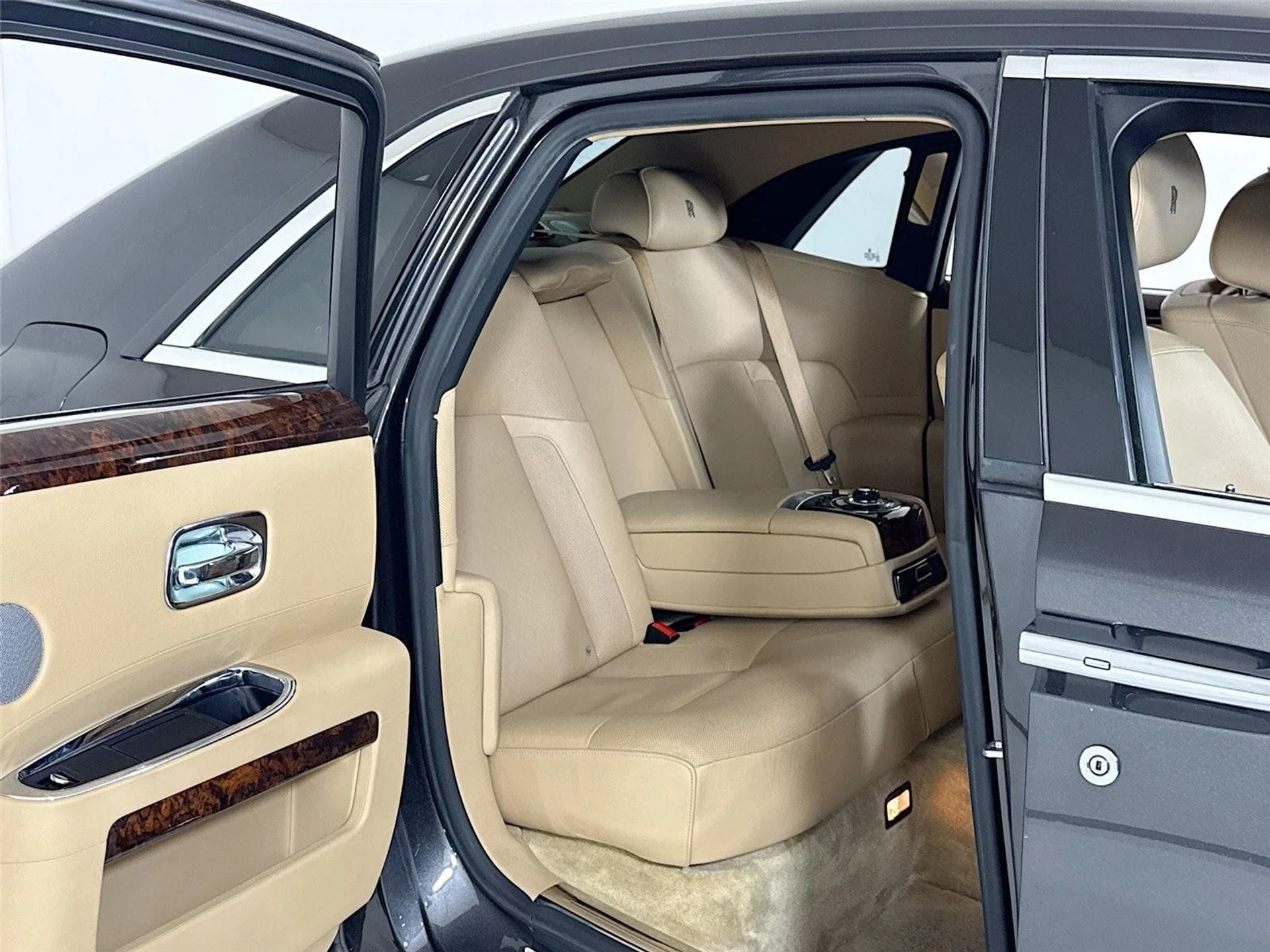 mph020_2937497751_89d0847dcc3e93a2111a9955a3d6a2e6_ee3f968257