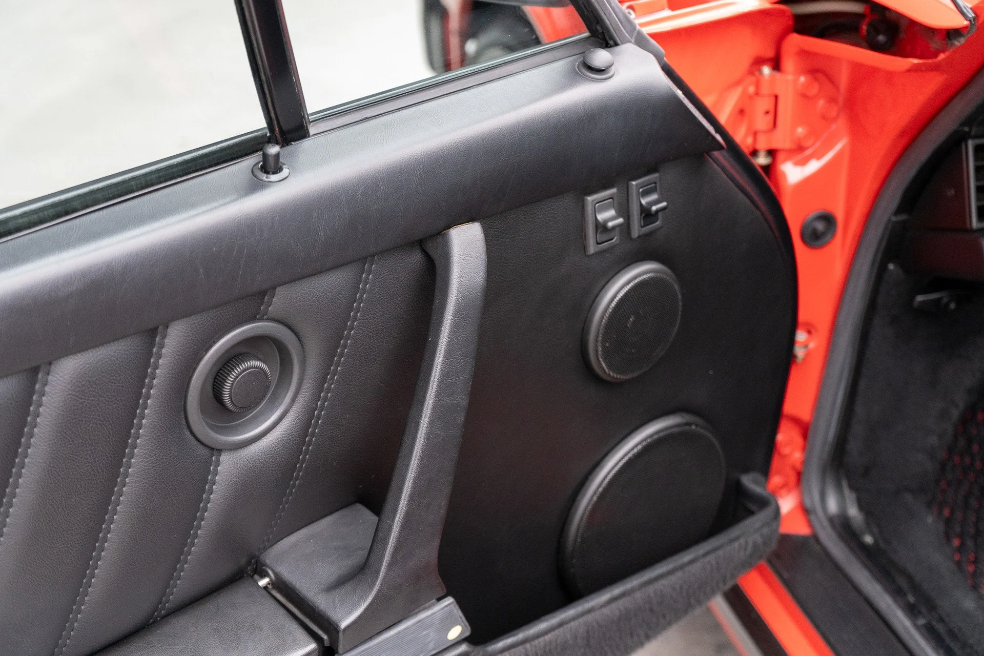 mph020_2940128469_21_8cf0e4e221