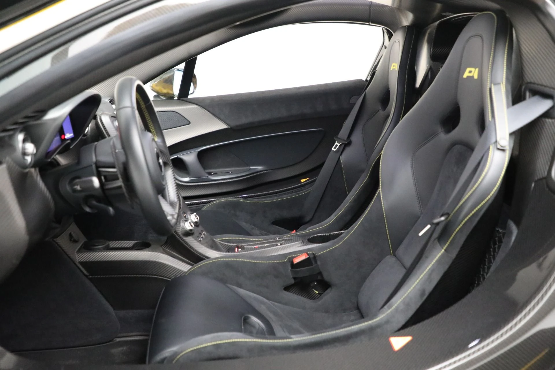 mph020_2947870507_Used_2015_Mc_Laren_P1_6801ac870c