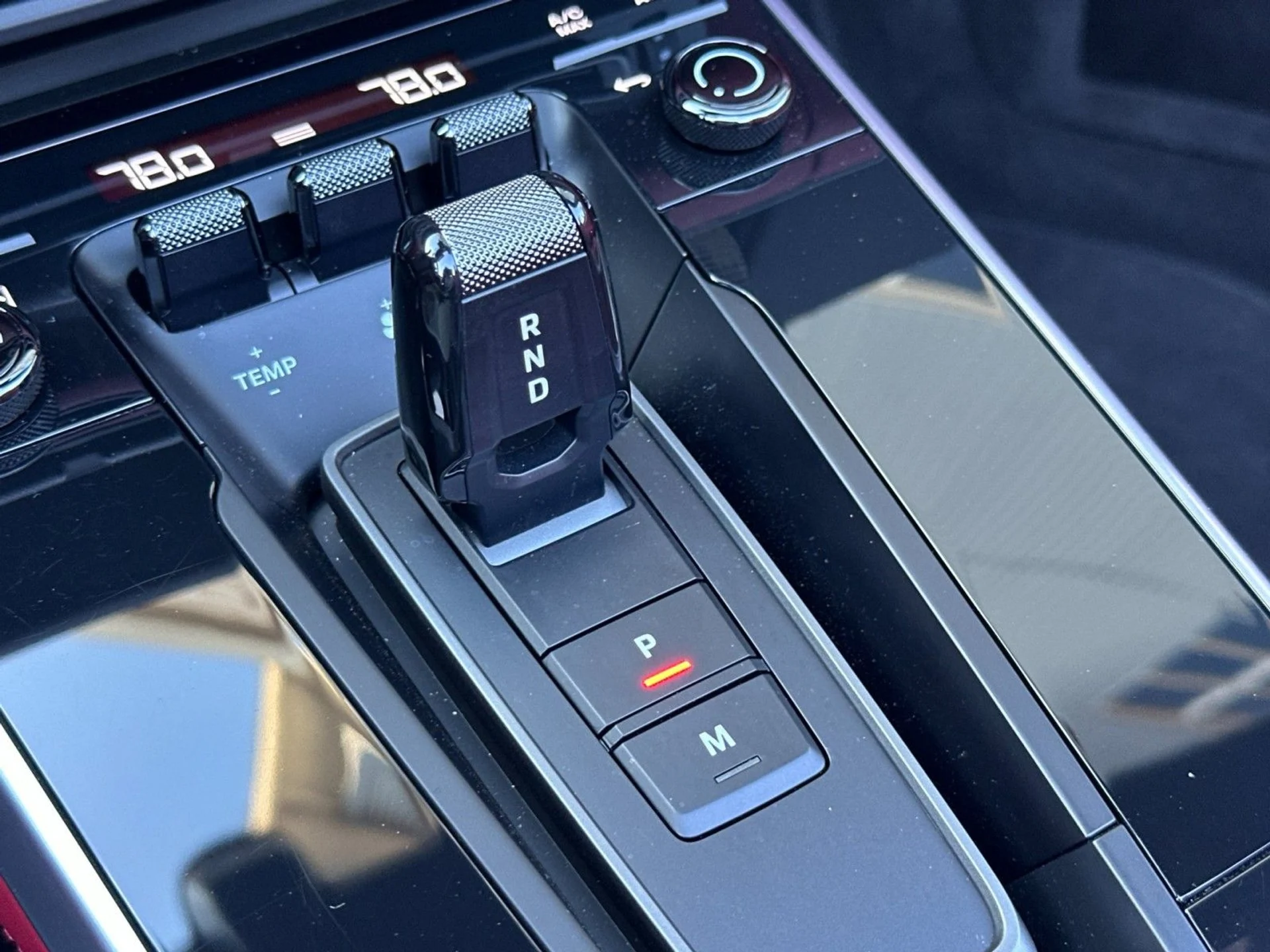 mph020_2961874053_8d3f60882611932e6cff5f79d190452b_3704a347be