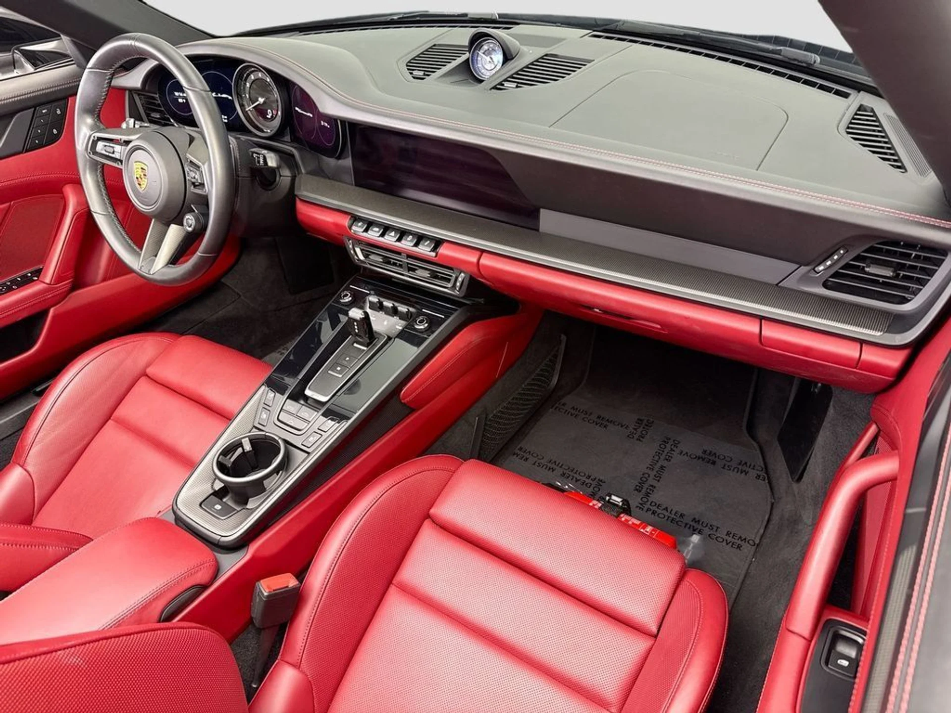 mph020_2972777226_used_2022_porsche_911_carrerascabriolet_8119_23027418_21_1024_8c7effe855