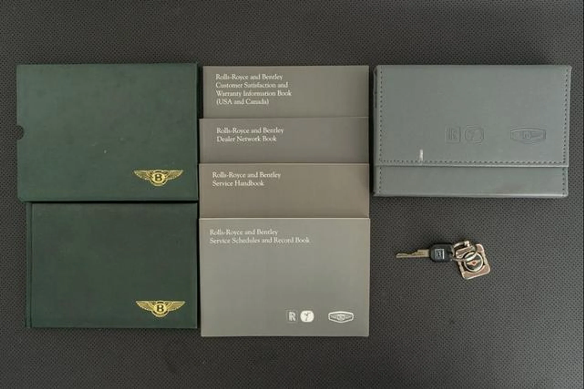 mph020_2972955360_y_OO_Xn_X_Cdrv_Nuw_Ah_A_Qvrj_M3k1_Wg_eea99a753b