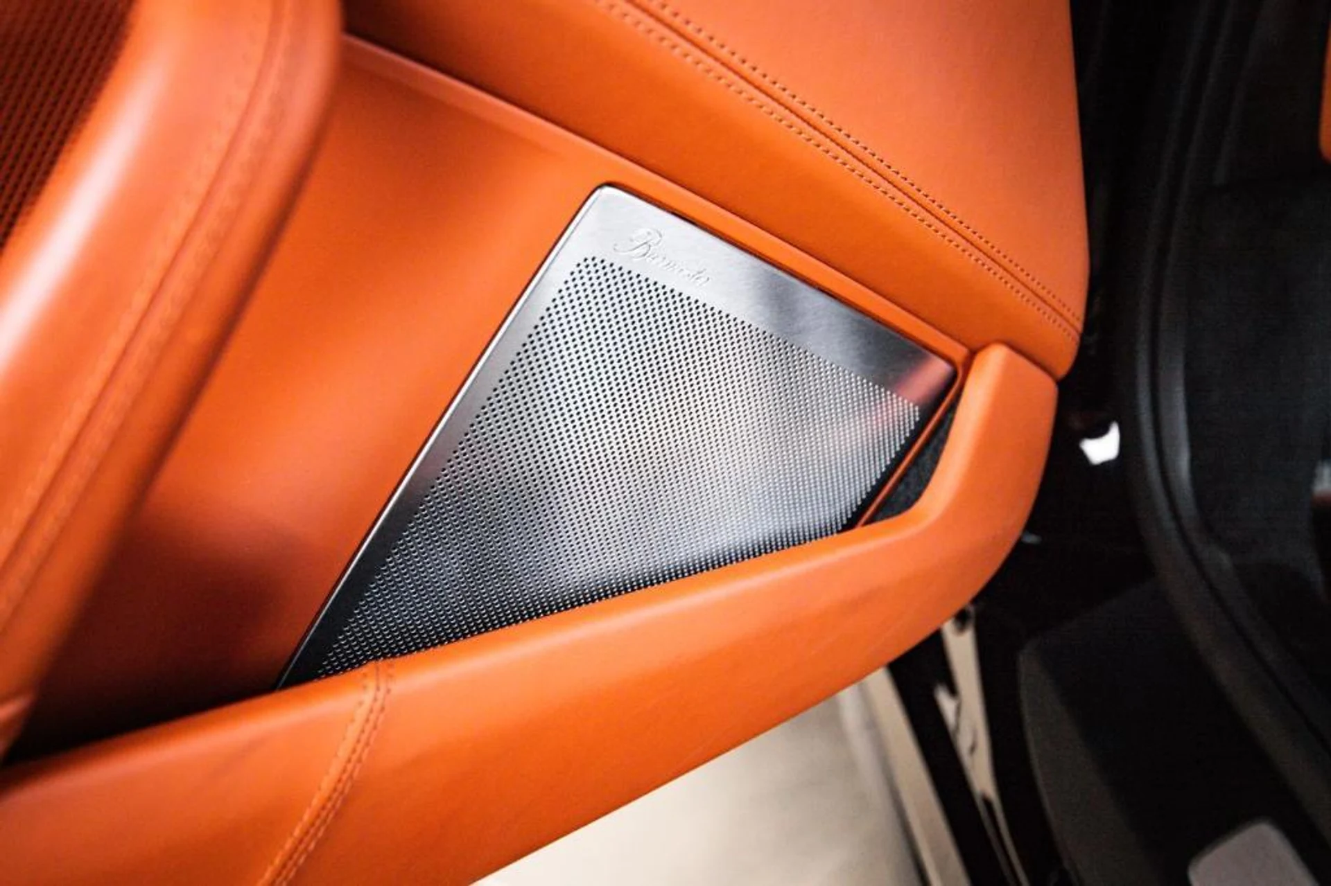 mph020_2977521116_BW_1m_O45f_Im4_F_Vl_G3xwv_Rj_I90_Gfw_379fb1d999