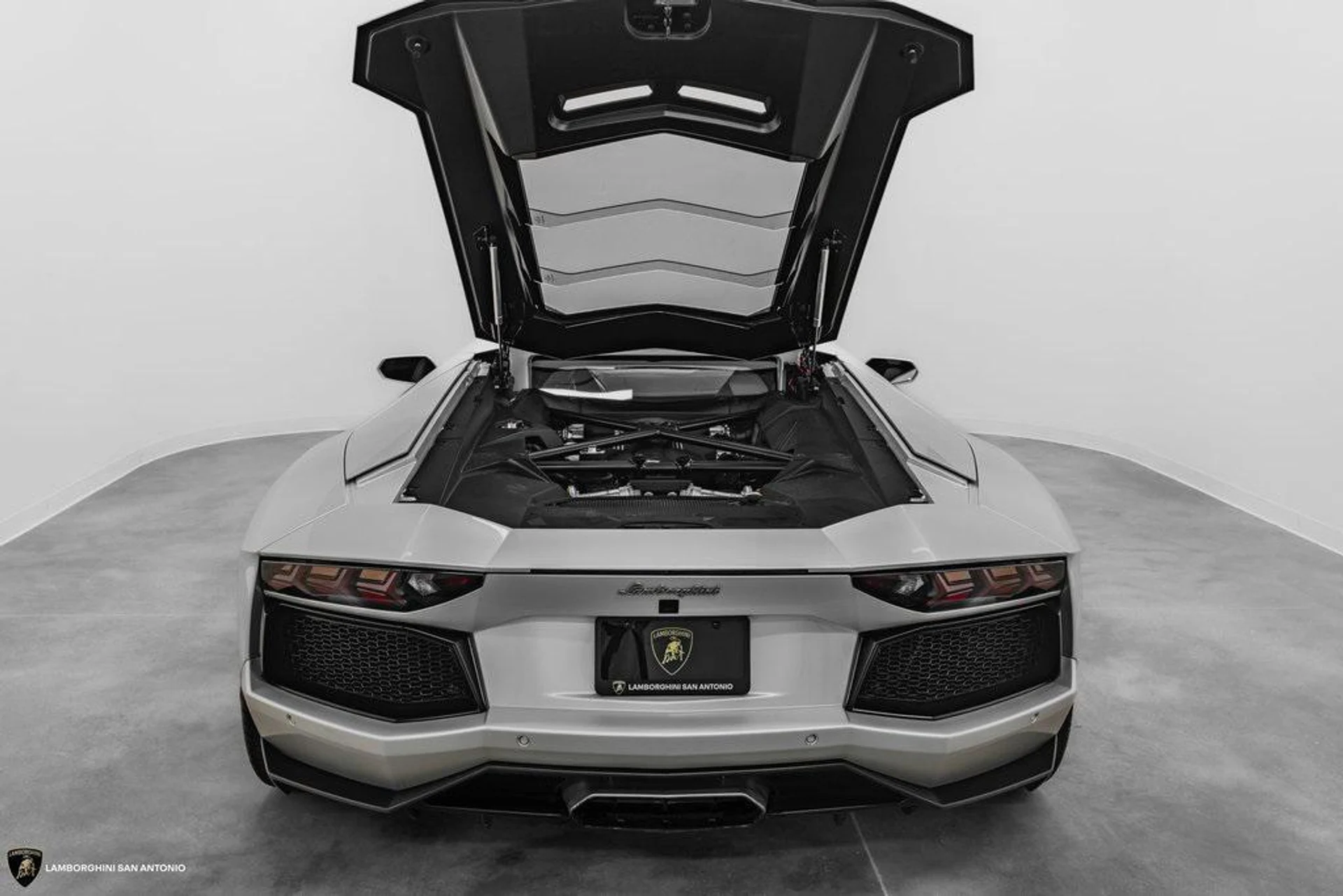 mph020_2987916834_8zr_E4_Fqn_H_Tcx2g_Vwq_Sgg_MIPL_3_w_98f755f06e