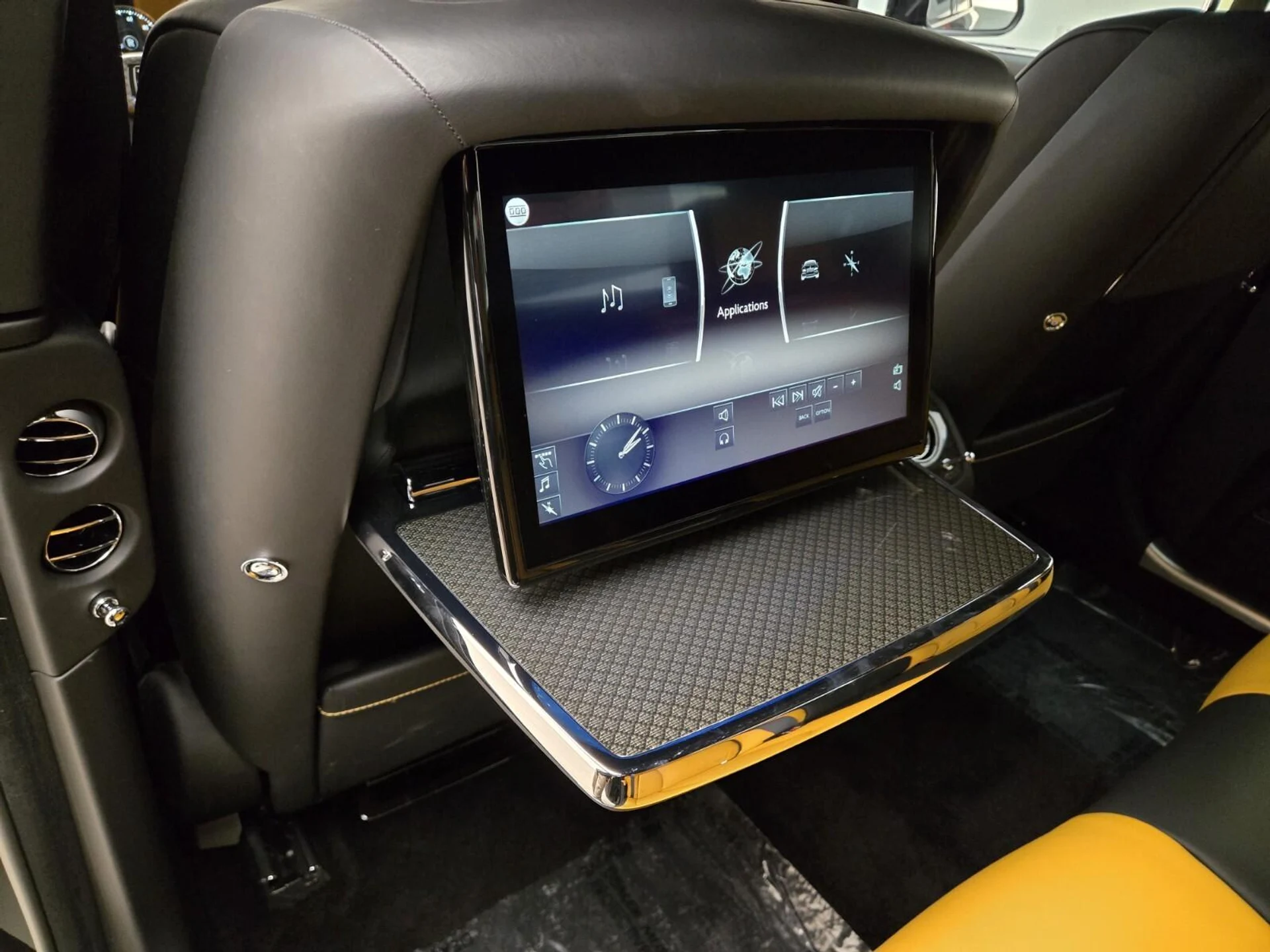 mph020_2992802938_Used_2022_Rolls_Royce_Ghost_Black_Badge_1770187635_a51be7c730