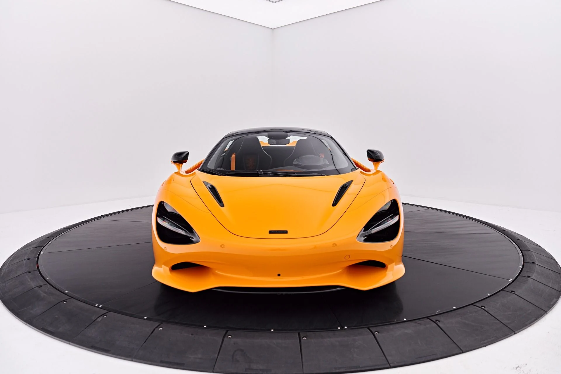 mph020_2994736531_Used_2025_Mc_Laren_750_S_1786993687_b6ceb84352