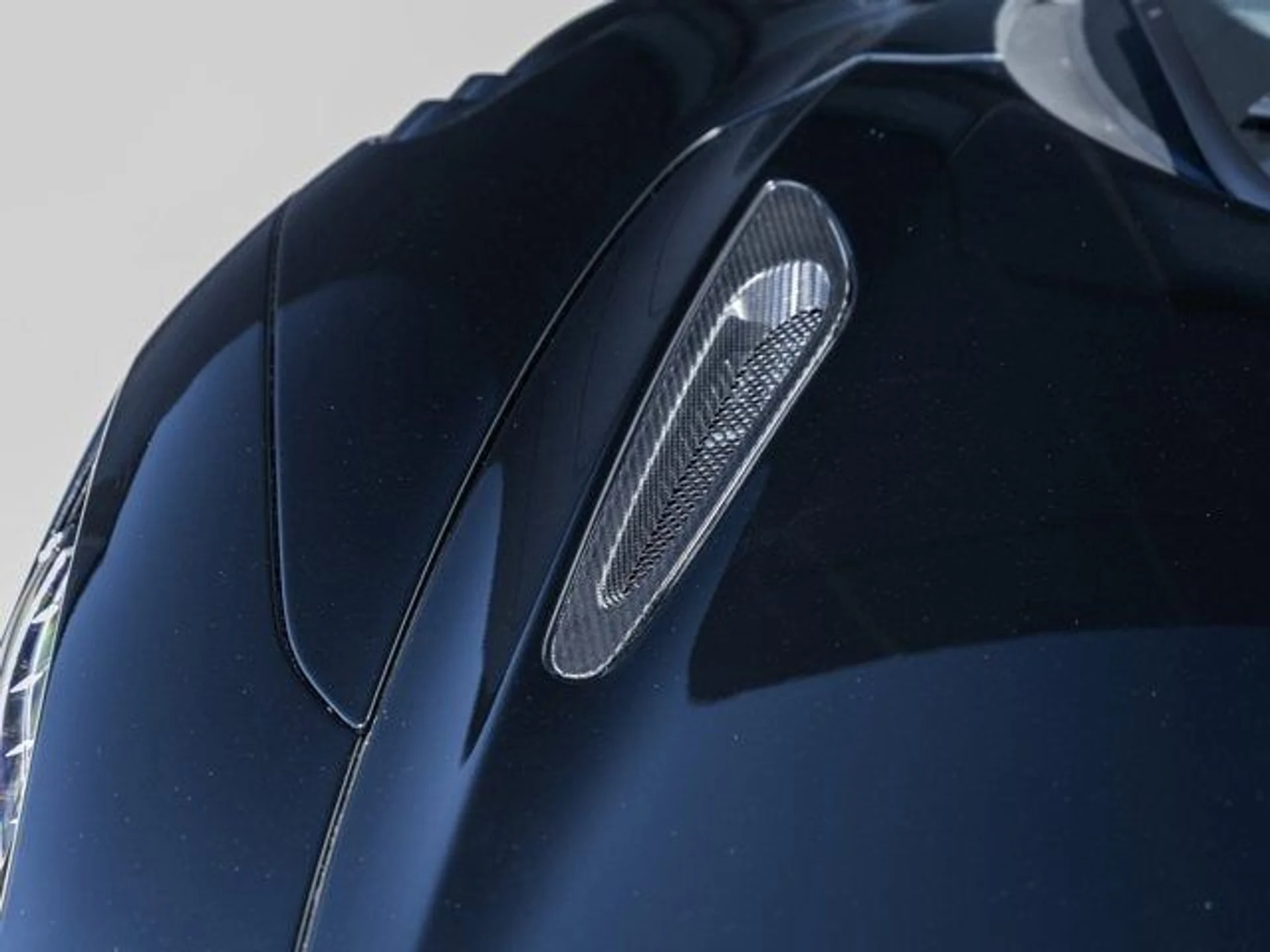 mph020_2995867146_21_9885781cdf