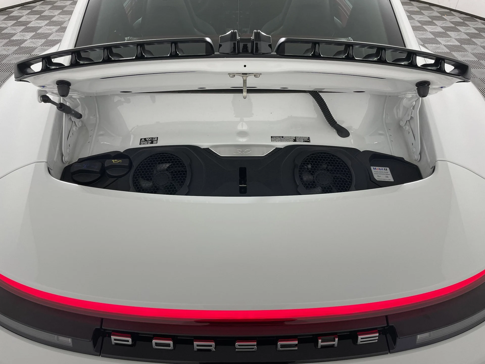 mph020_3001536170_bc3b74de87391b56cd48675dfb28e730x_848e0212c9