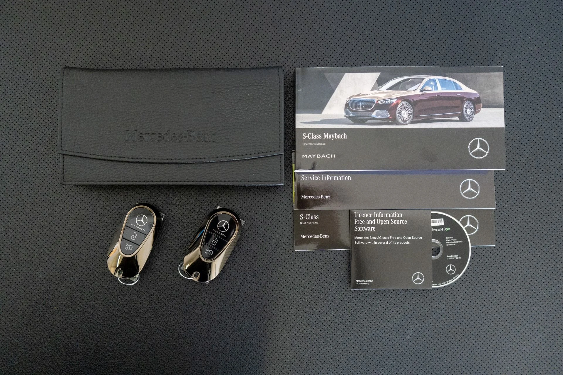 mph020_3001864059_Used_2024_Mercedes_Benz_S_Class_Maybach_S_680_1790286365_3b07541cbc