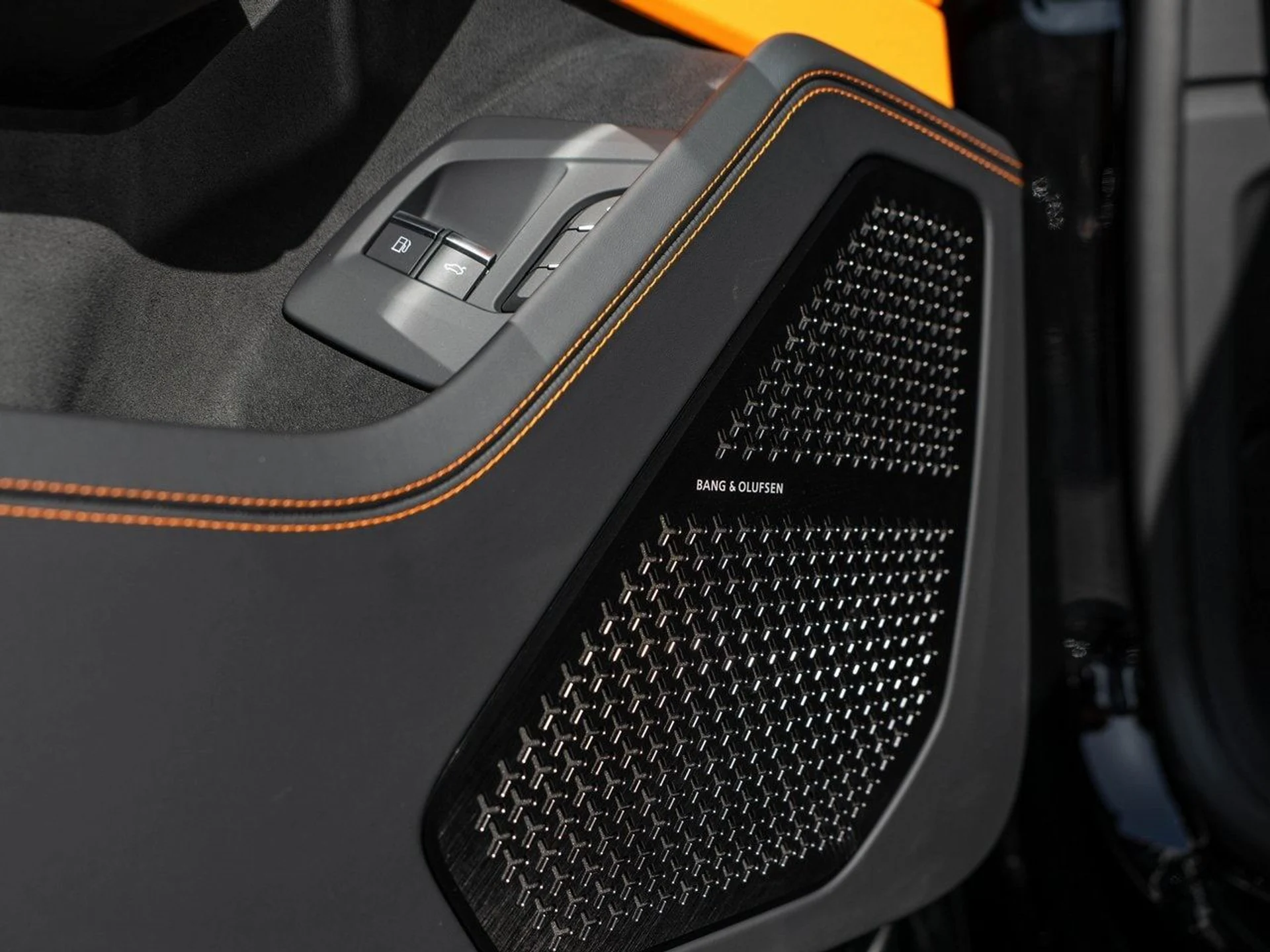 mph020_3005664392_9a7264d53ea40d5fd314e58c71ad848fx_a0a3296b36