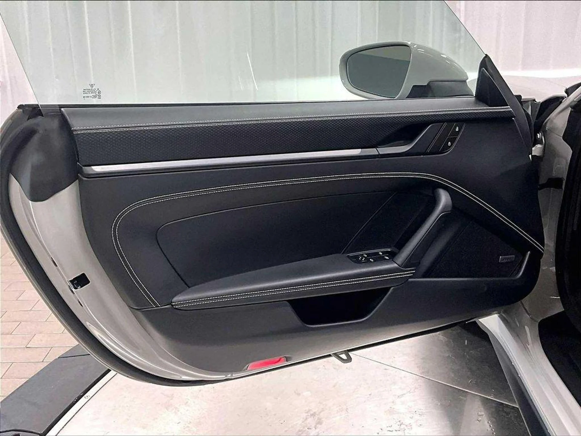 mph020_3005849313_F_Svh_W_Umdg2_E_Dg_Aw_X_Rp0_HHO_Vy_B_Es_a5733f821a