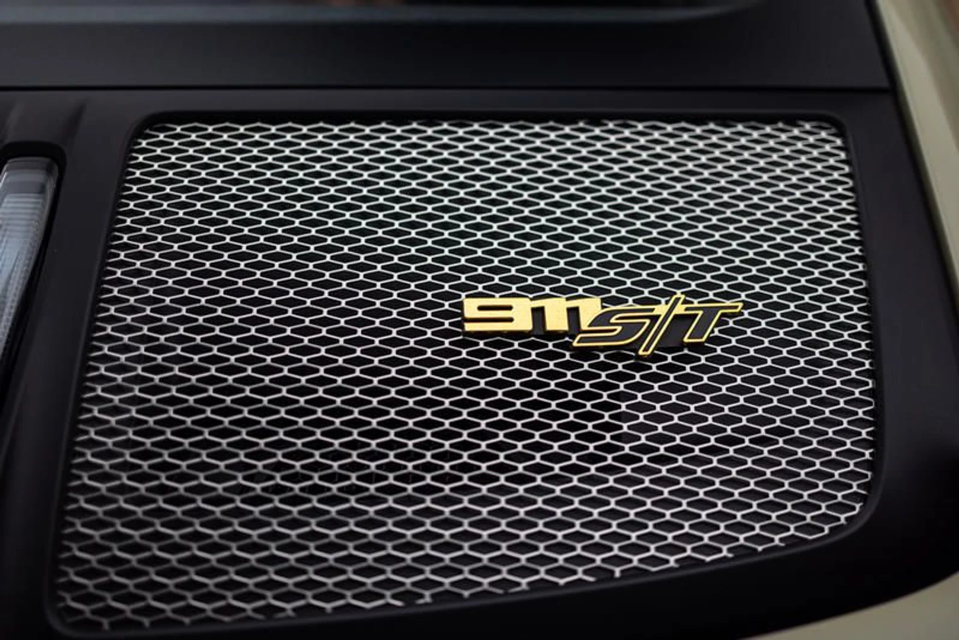 mph020_3008091932_BE_8_EC_3_A7_C382_425_F_BFE_9_294_DC_3868590_b5f332fe24