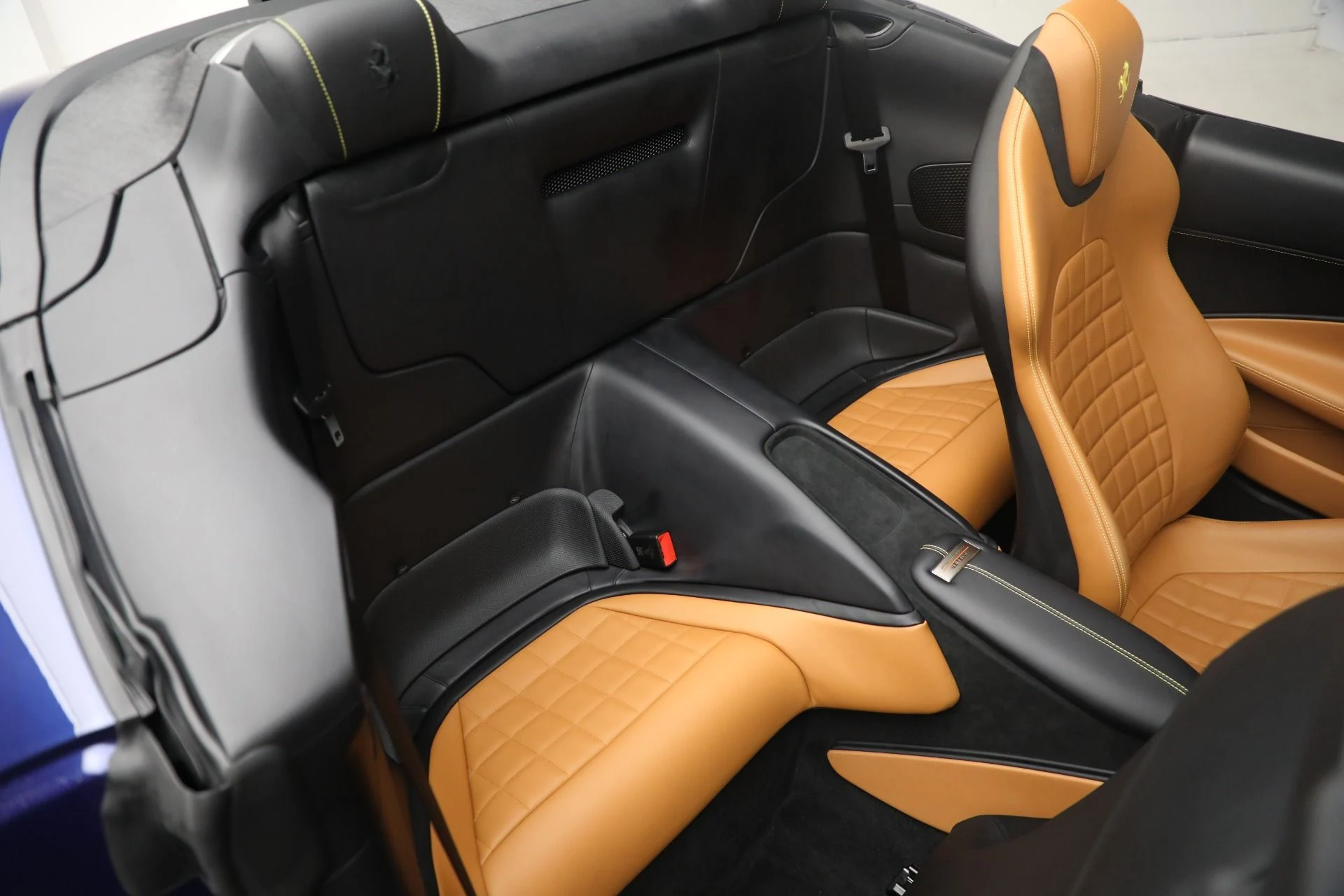 mph020_3016582379_Used_2025_Ferrari_Roma_Spider_1761945061_a474d18f4d