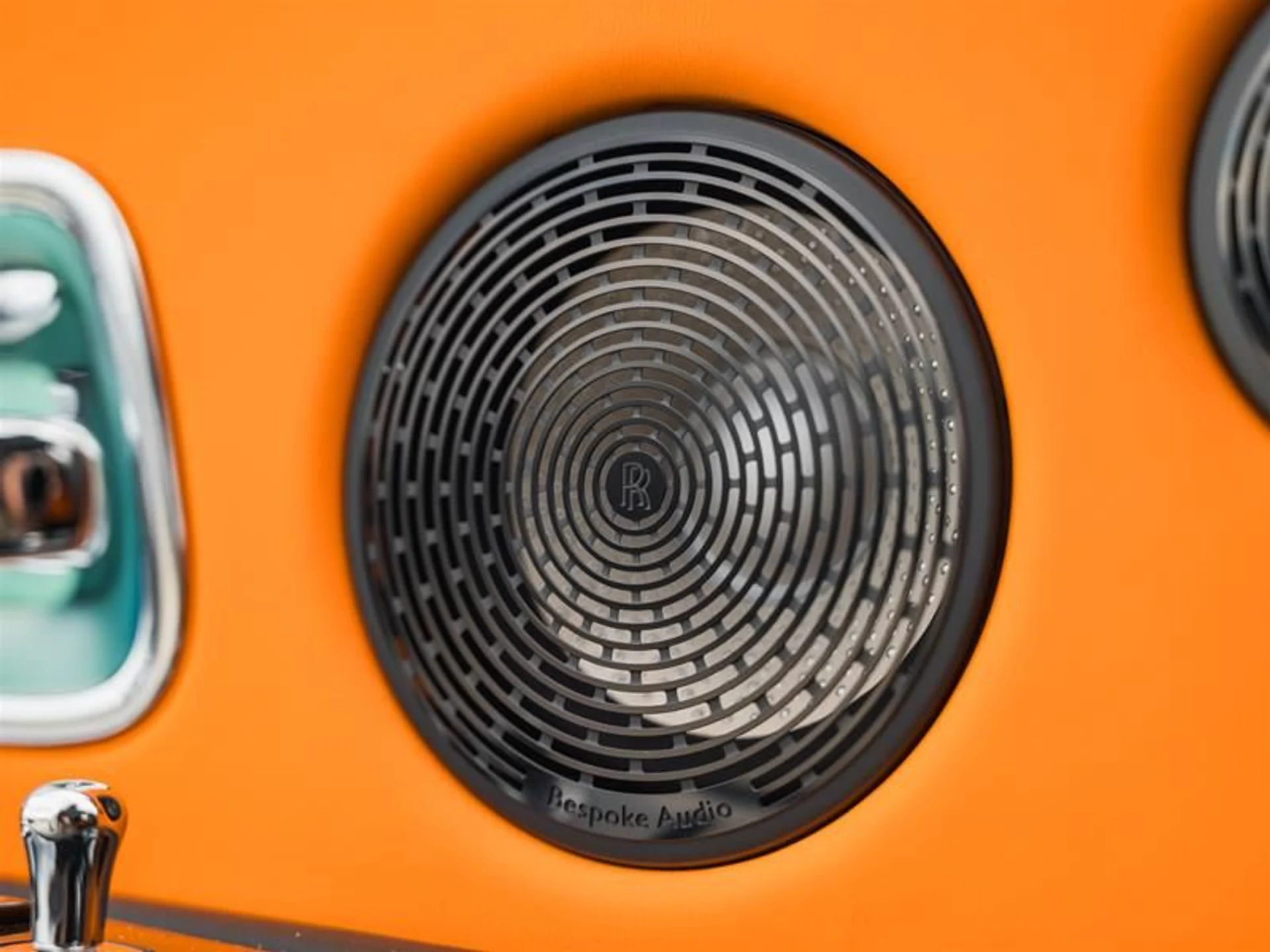 mph020_3025076047_klcphedb_8f6d81e9d1