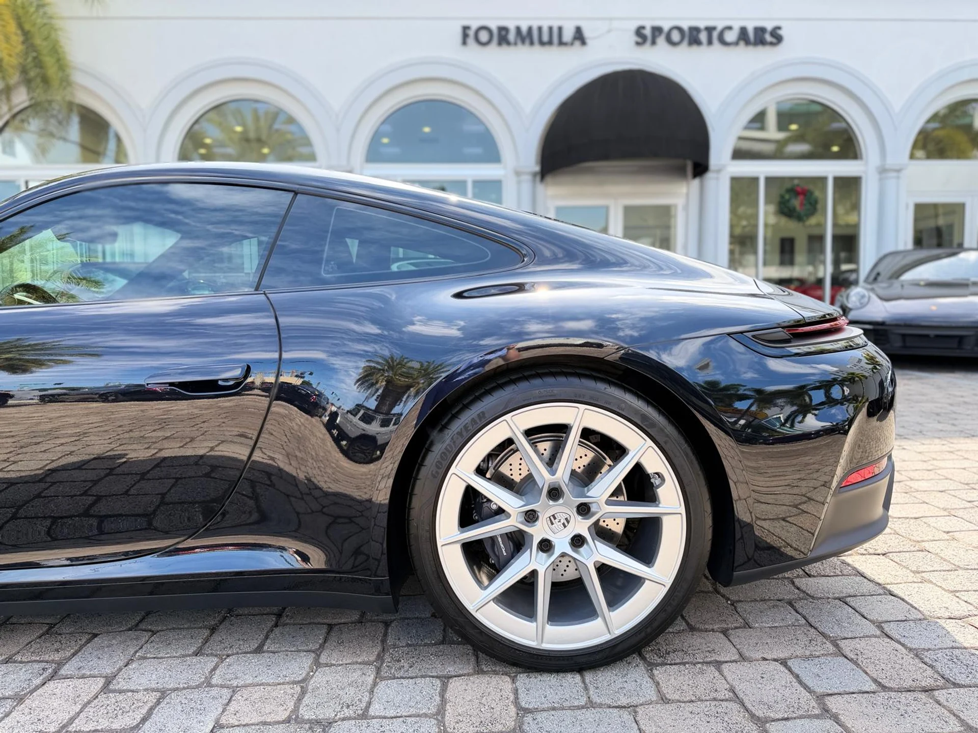 mph020_3026037913_Whats_App_Image_2025_12_19_at_2_18_52_PM_11_3883f58df1