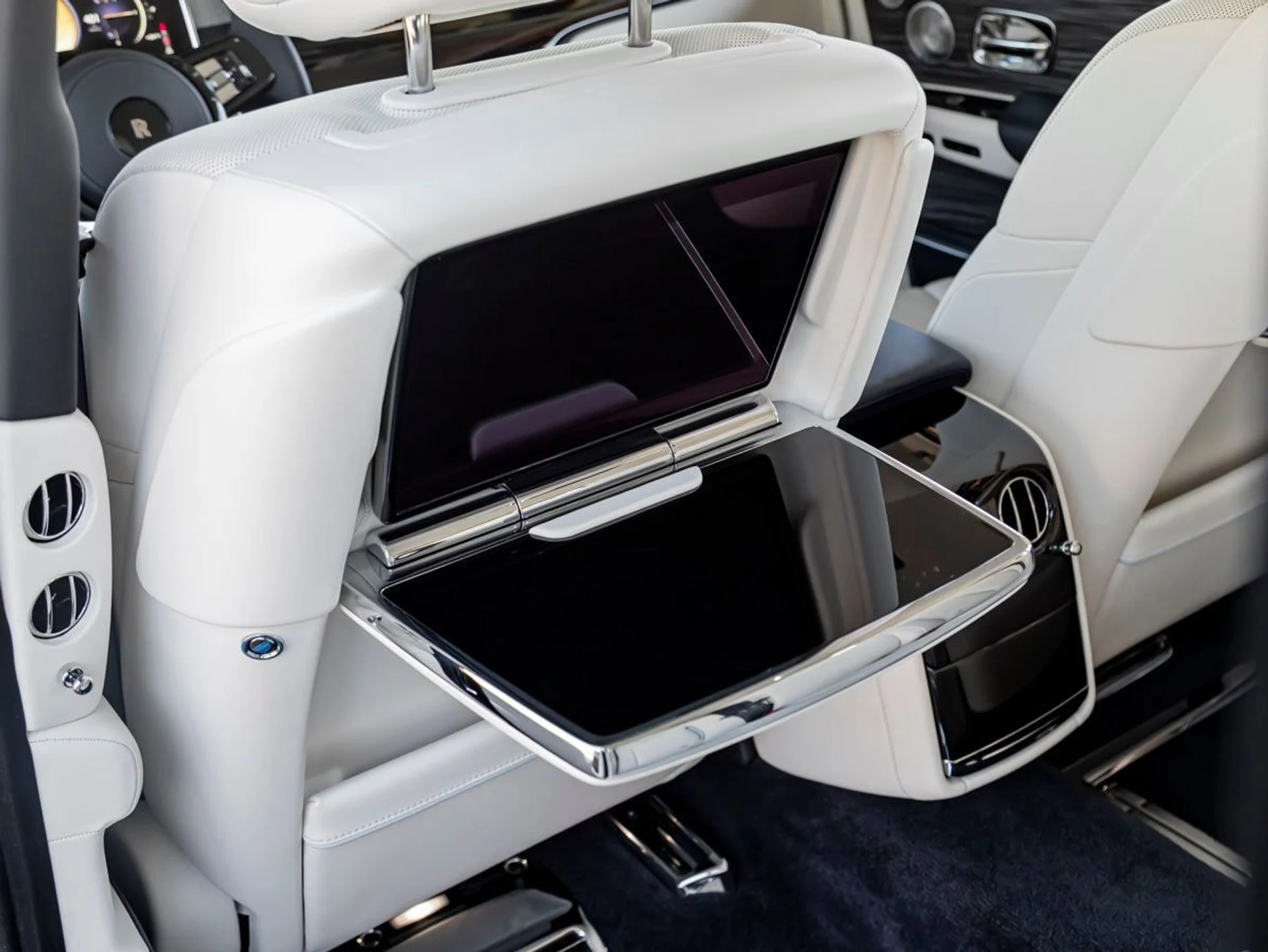 mph020_3030147197_21_a553987316