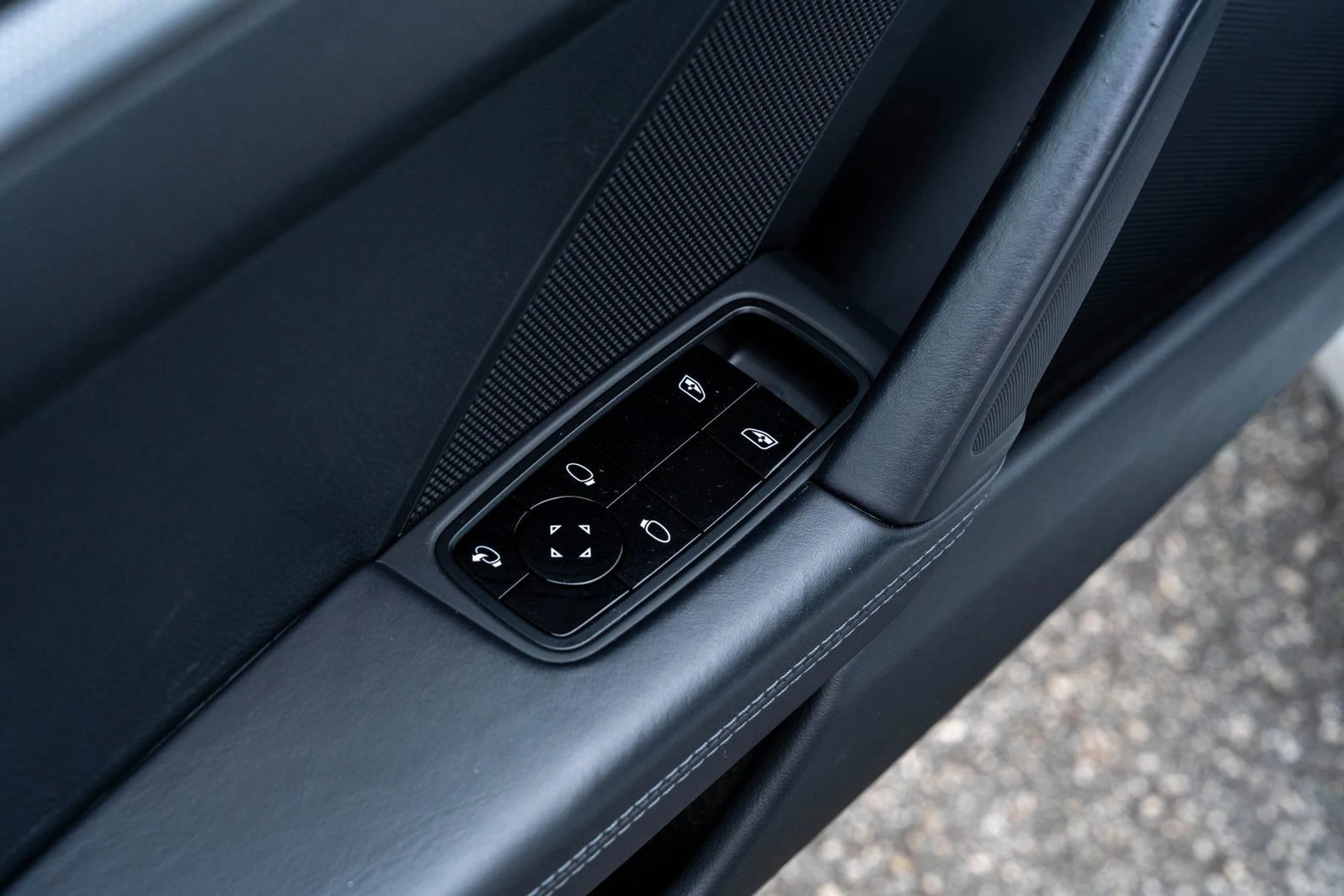 mph020_3037596627_e1ba42d6c27f5031281507f8b763582b_29e3f363ae