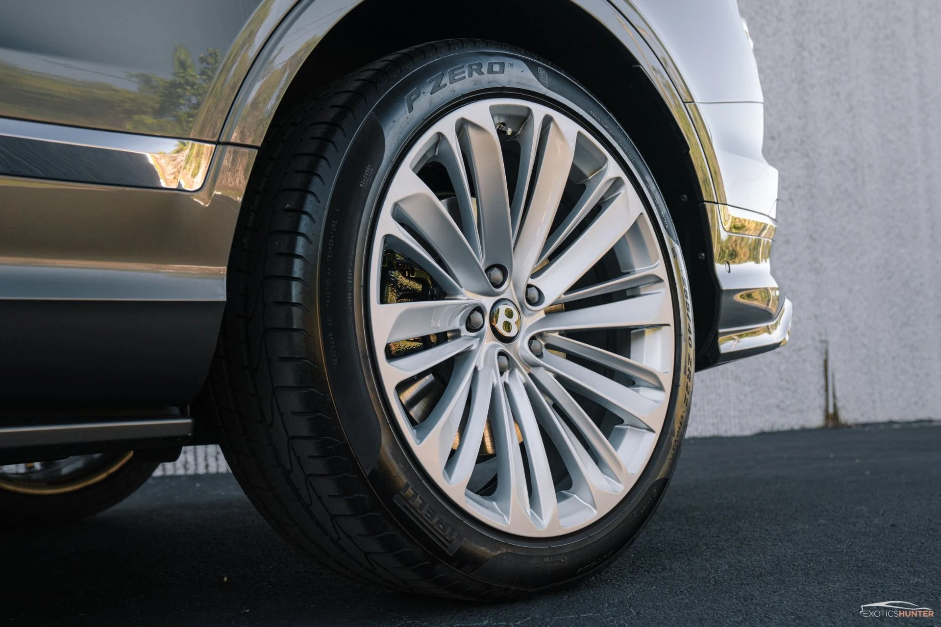 mph020_3042411298_Used_2021_Bentley_Bentayga_Speed_w_Naim_Audio_FULL_PPF_Warranty_Until_2027_1760391150_0dcce96c12