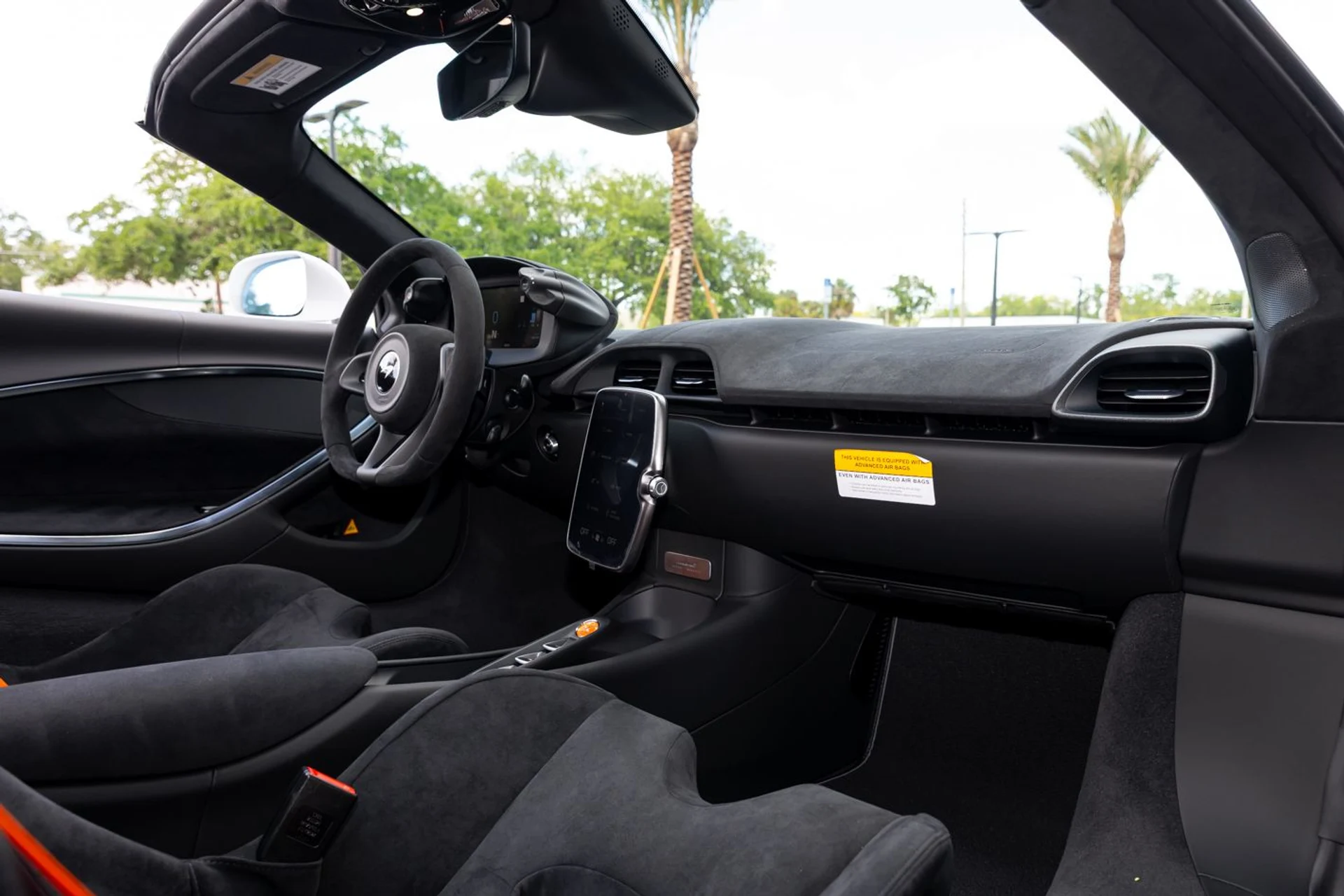 mph020_3045933335_526_p21_l_4a070e8f32