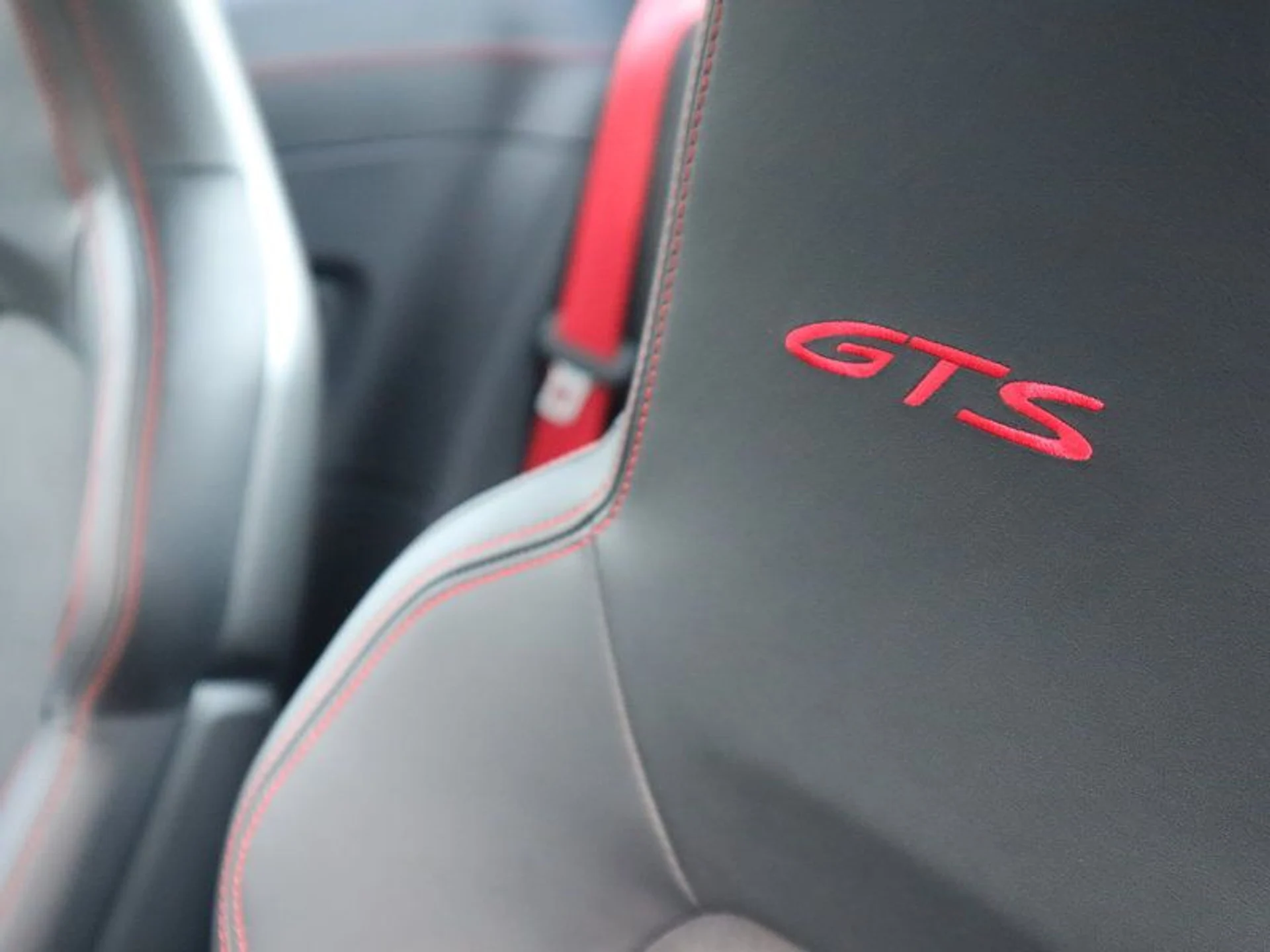 mph020_3047230642_37307976_07287_5eb5b93a1abf66a783fd1e8c01244db3_446092c2b1