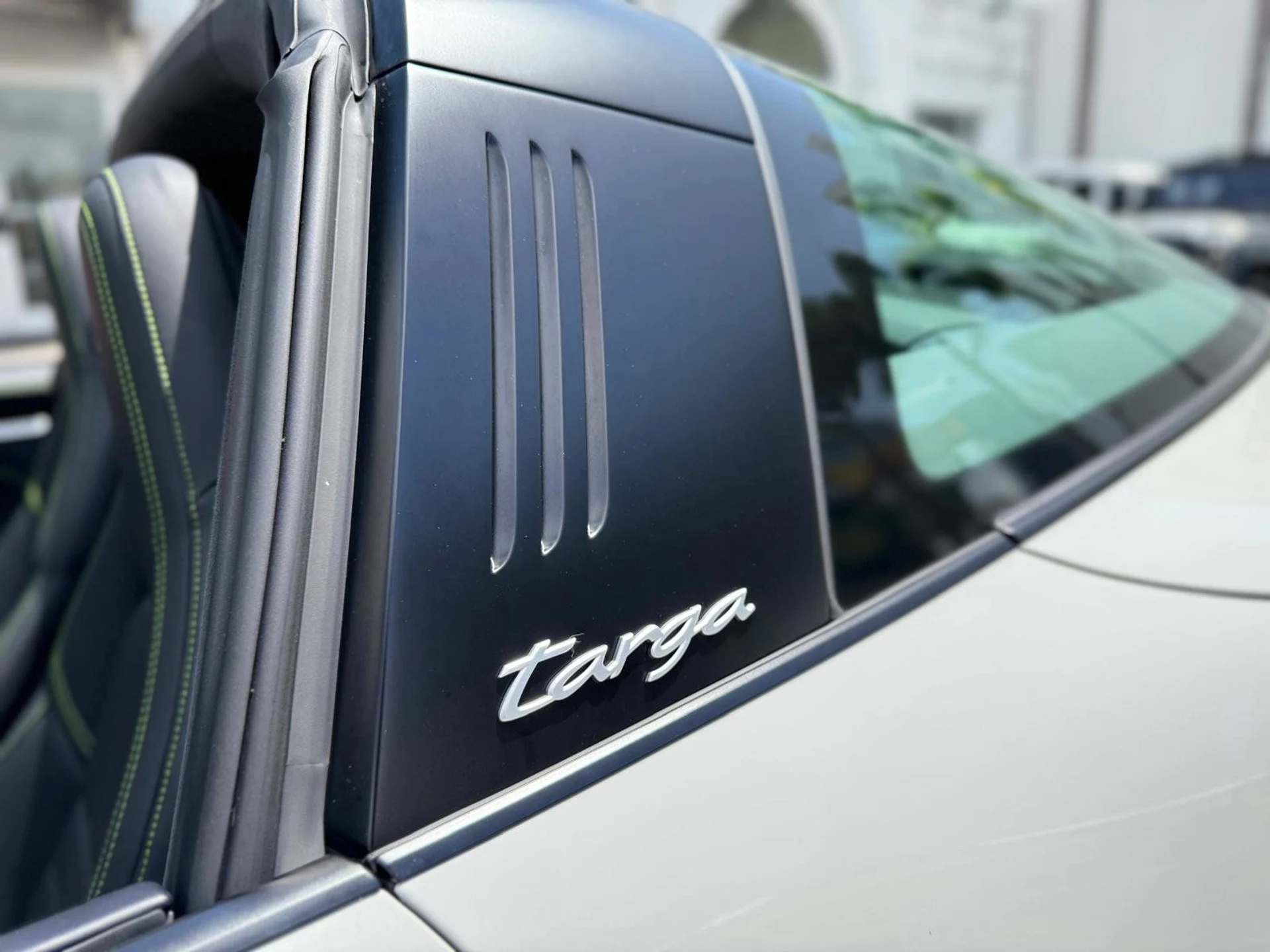 mph020_3054429644_df187439e2a34322b36429047aeec912_932d5be78e