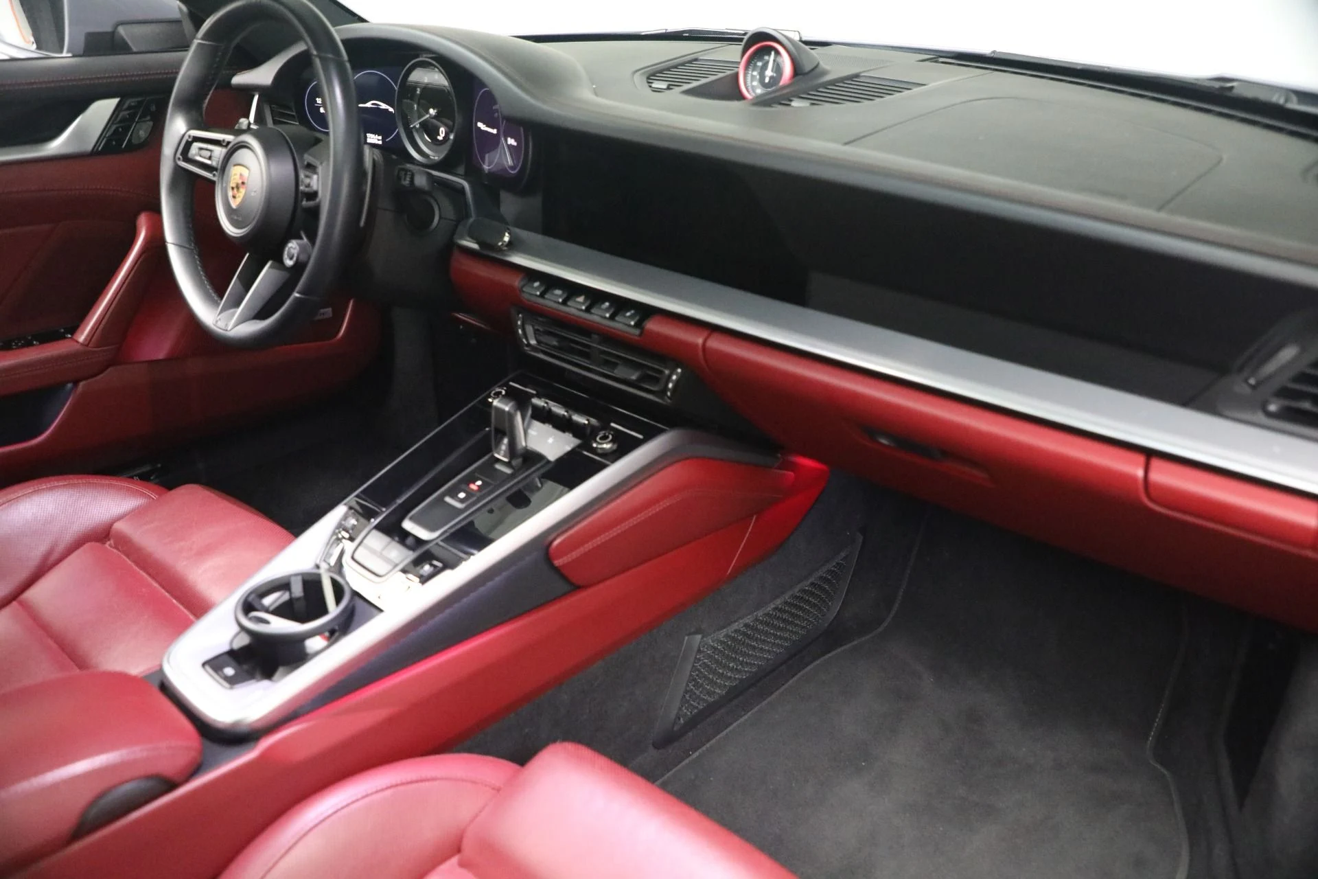 mph020_3054632824_Used_2021_Porsche_911_Carrera_S_1776709663_3c6365712d